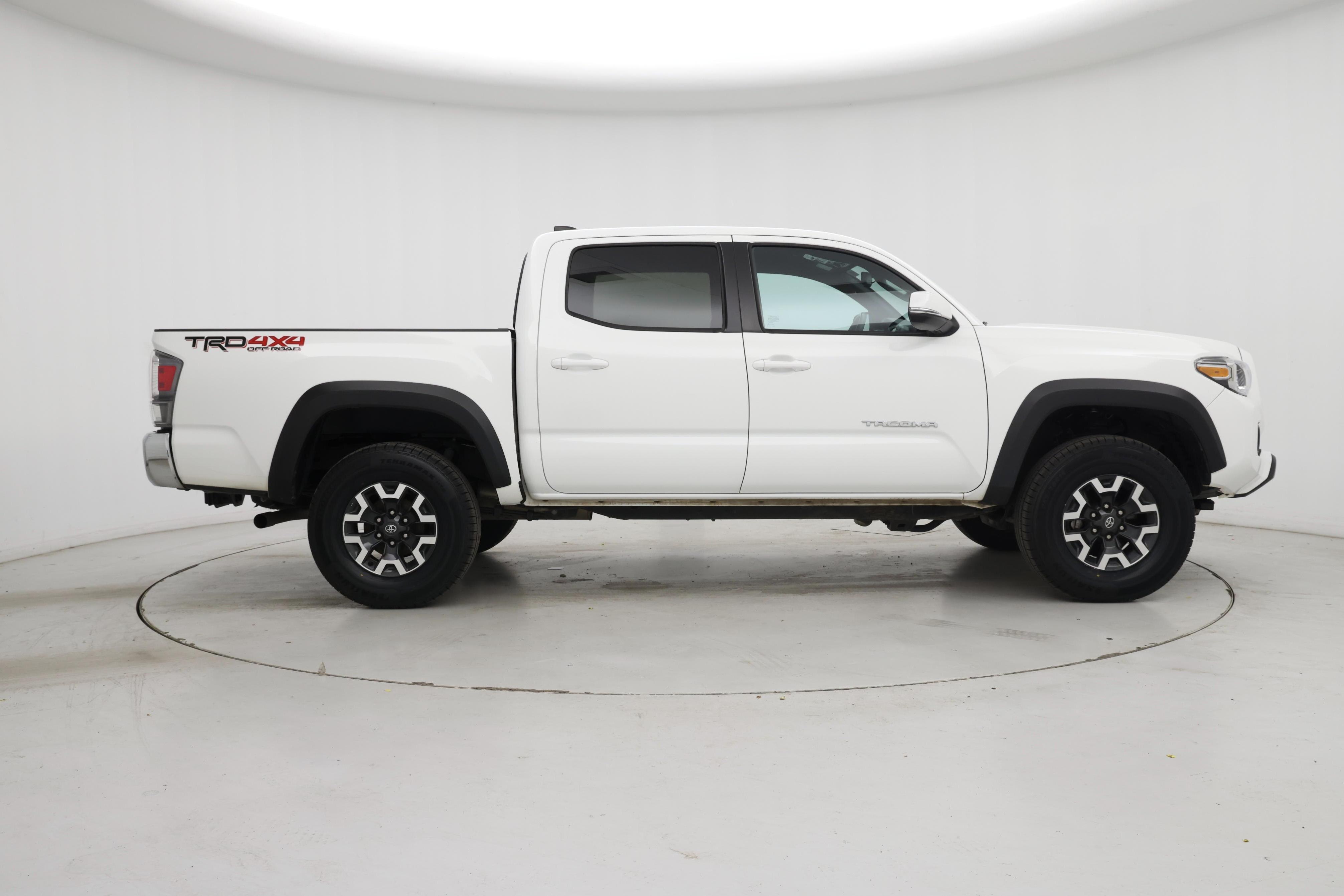 Thumbnail: 2023 Toyota Tacoma - 7