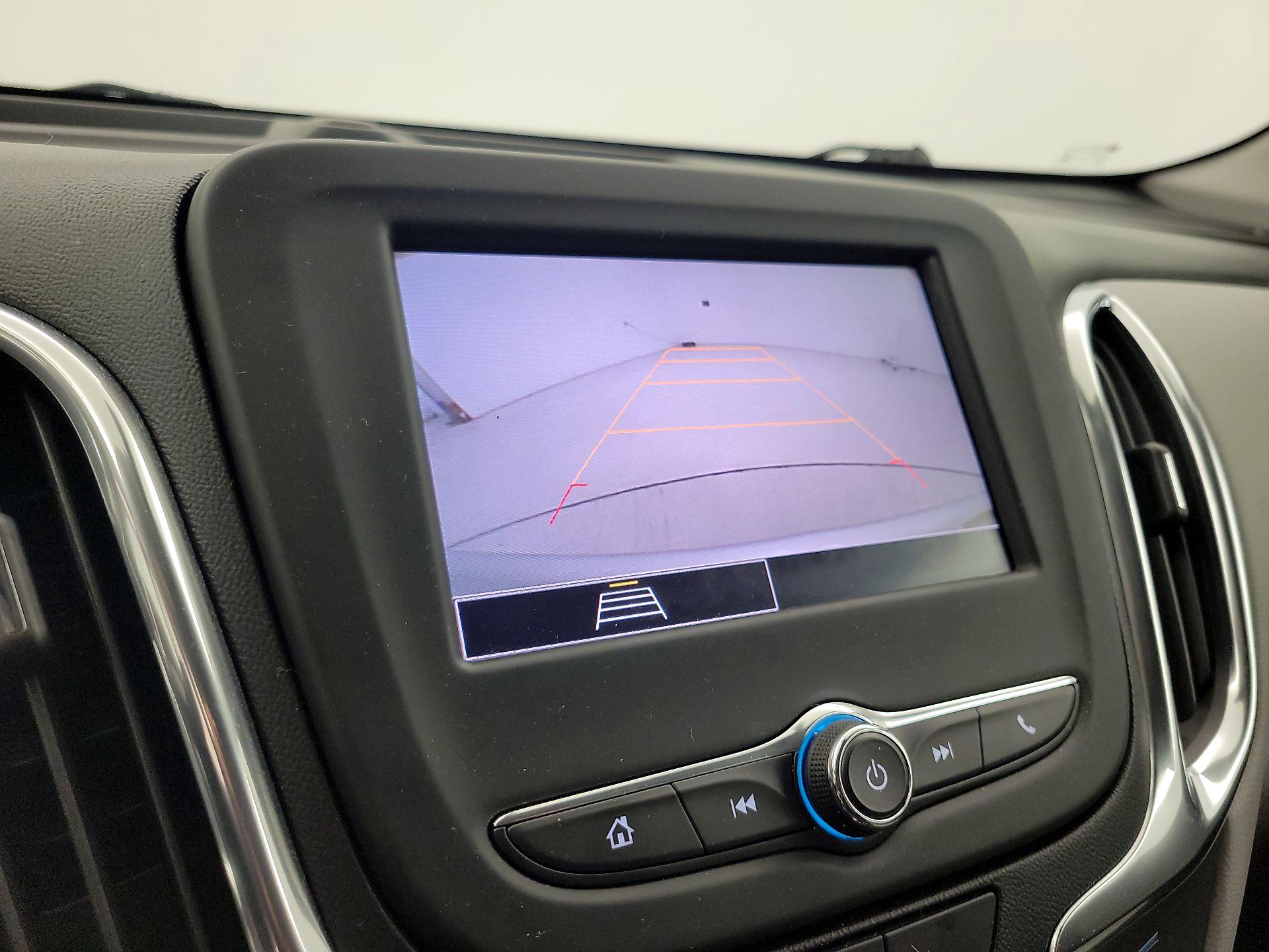 Thumbnail: 2022 Chevrolet Equinox - 15