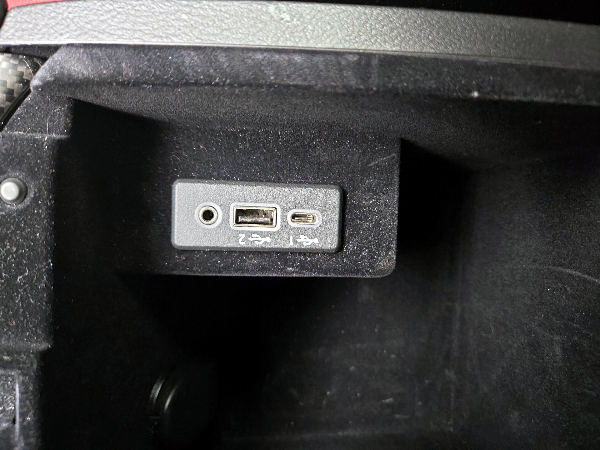 Thumbnail: 2021 INFINITI  - 19