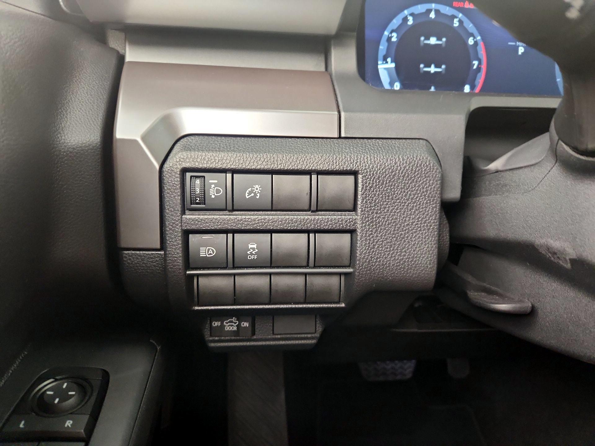 Thumbnail: 2025 Toyota Tacoma - 13