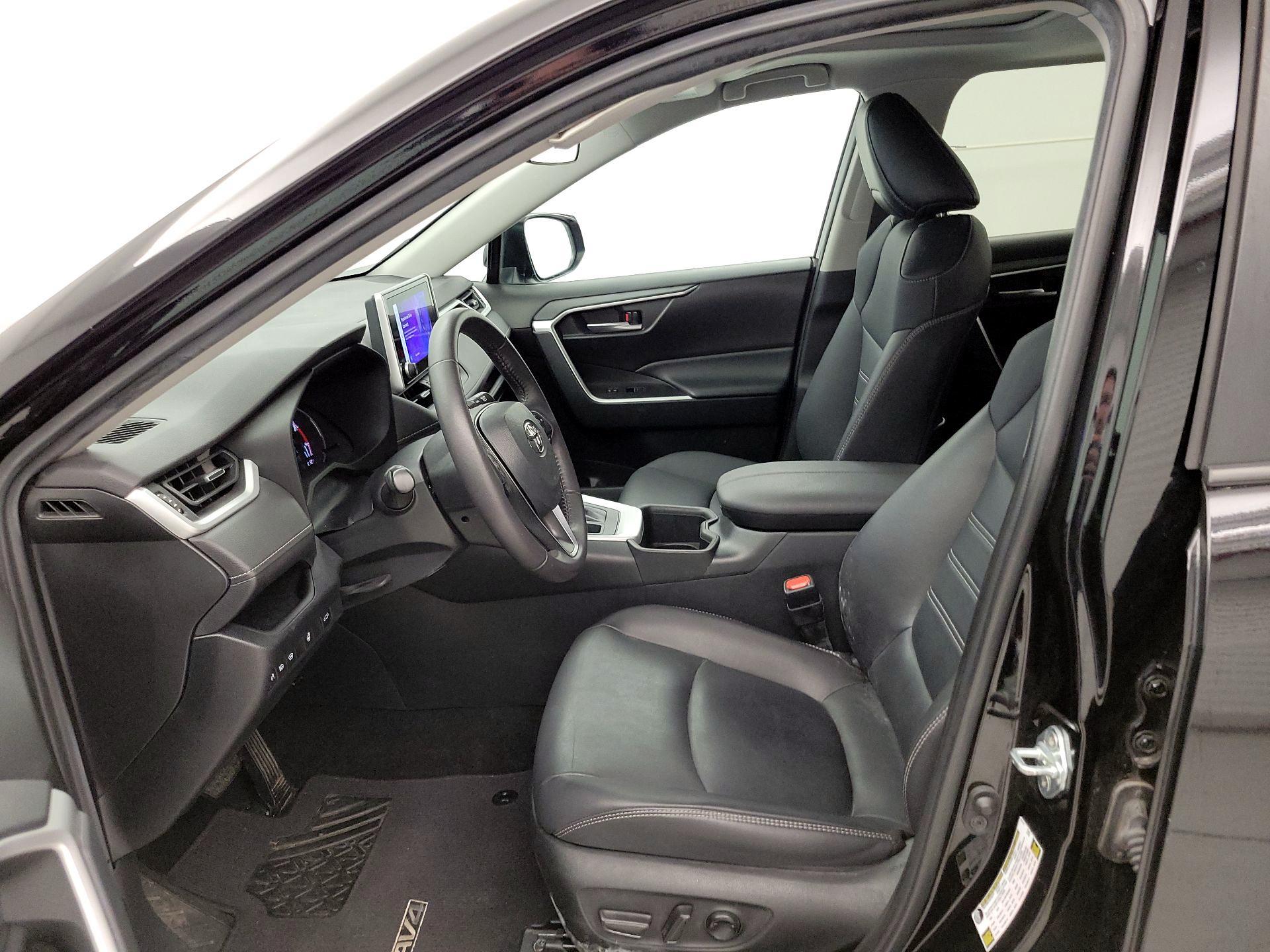 Thumbnail: 2023 Toyota RAV4 - 11