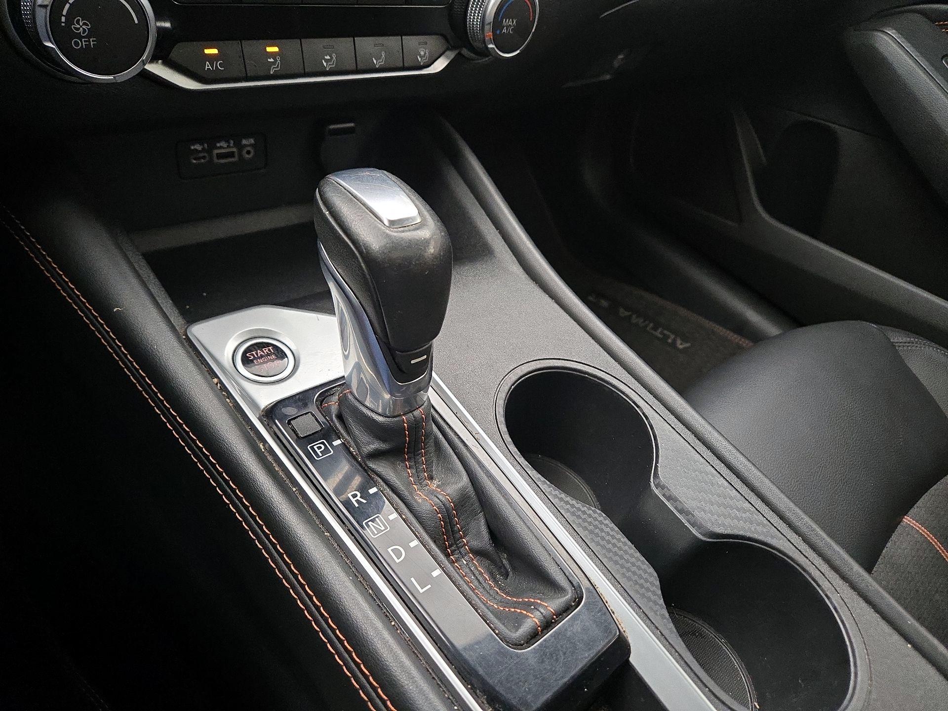 Thumbnail: 2020 Nissan Altima - 17