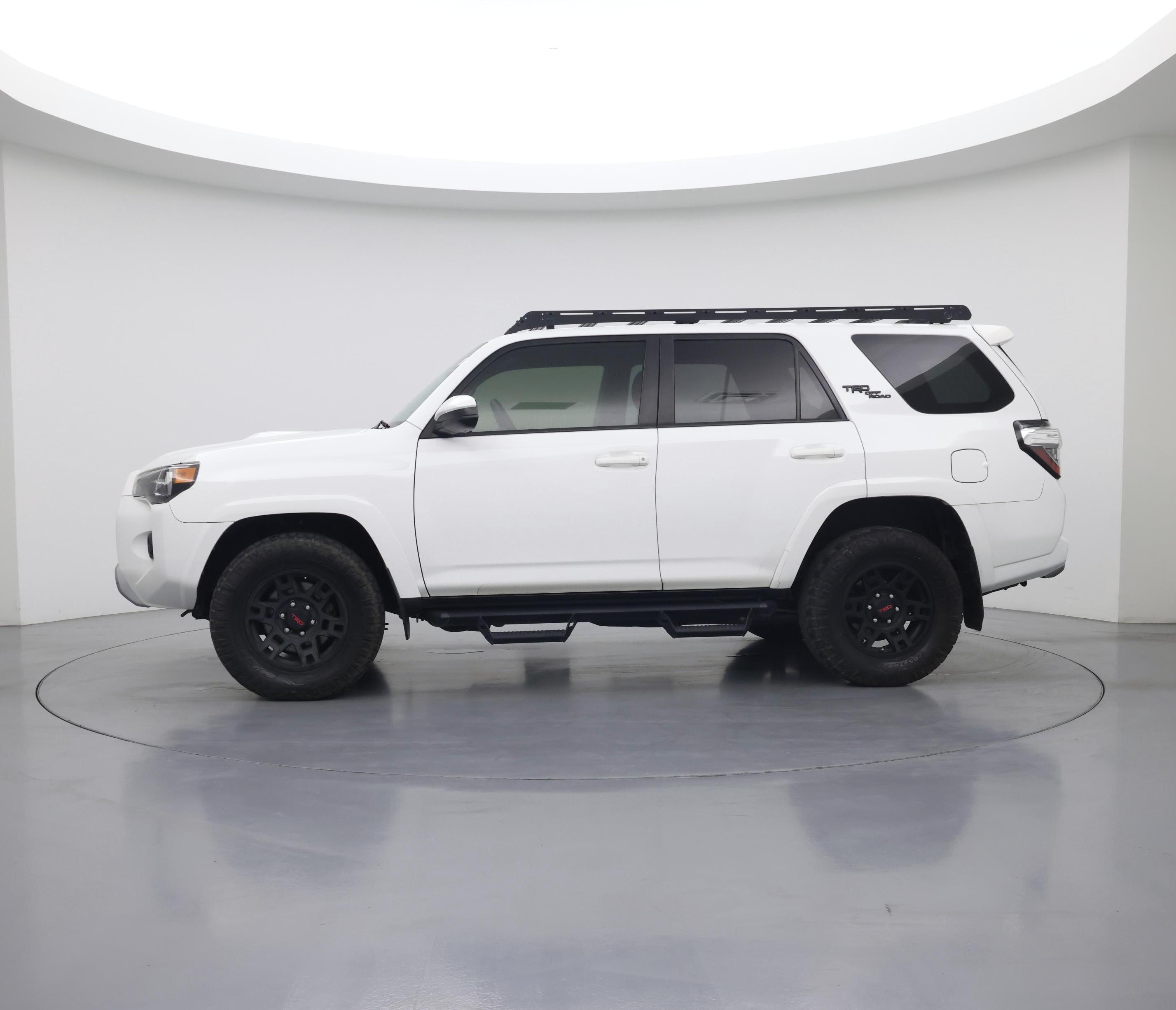 Thumbnail: 2021 Toyota 4Runner - 3