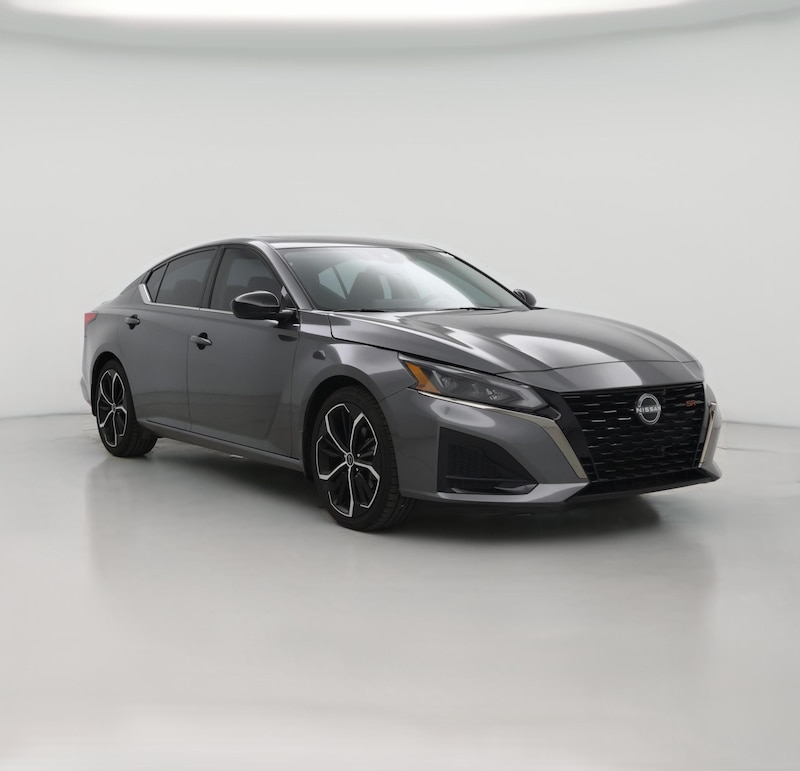 2023 Nissan Altima SR