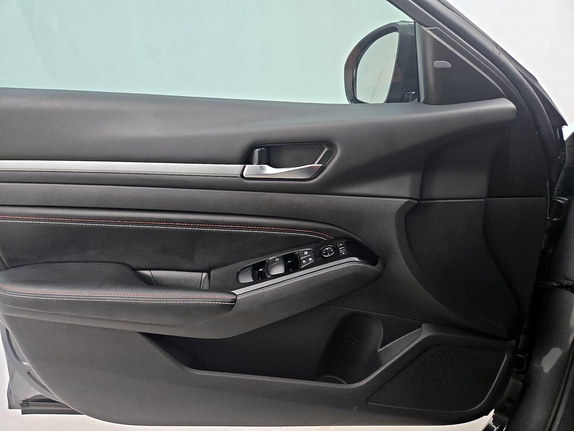 Thumbnail: 2023 Nissan Altima - 12