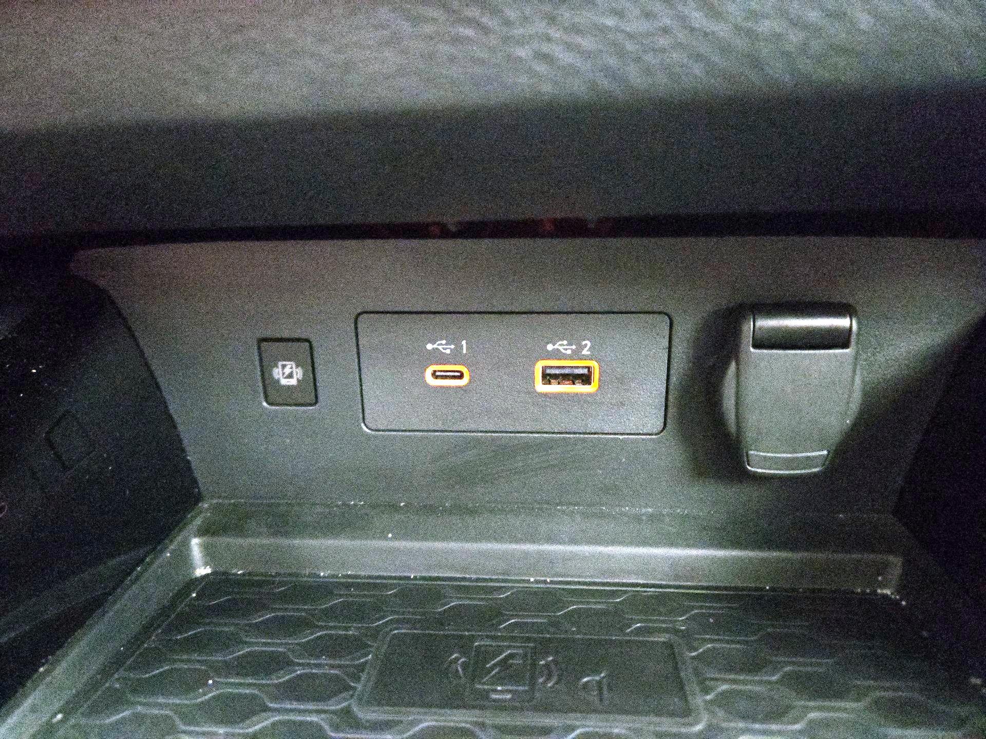 Thumbnail: 2023 Nissan Altima - 19