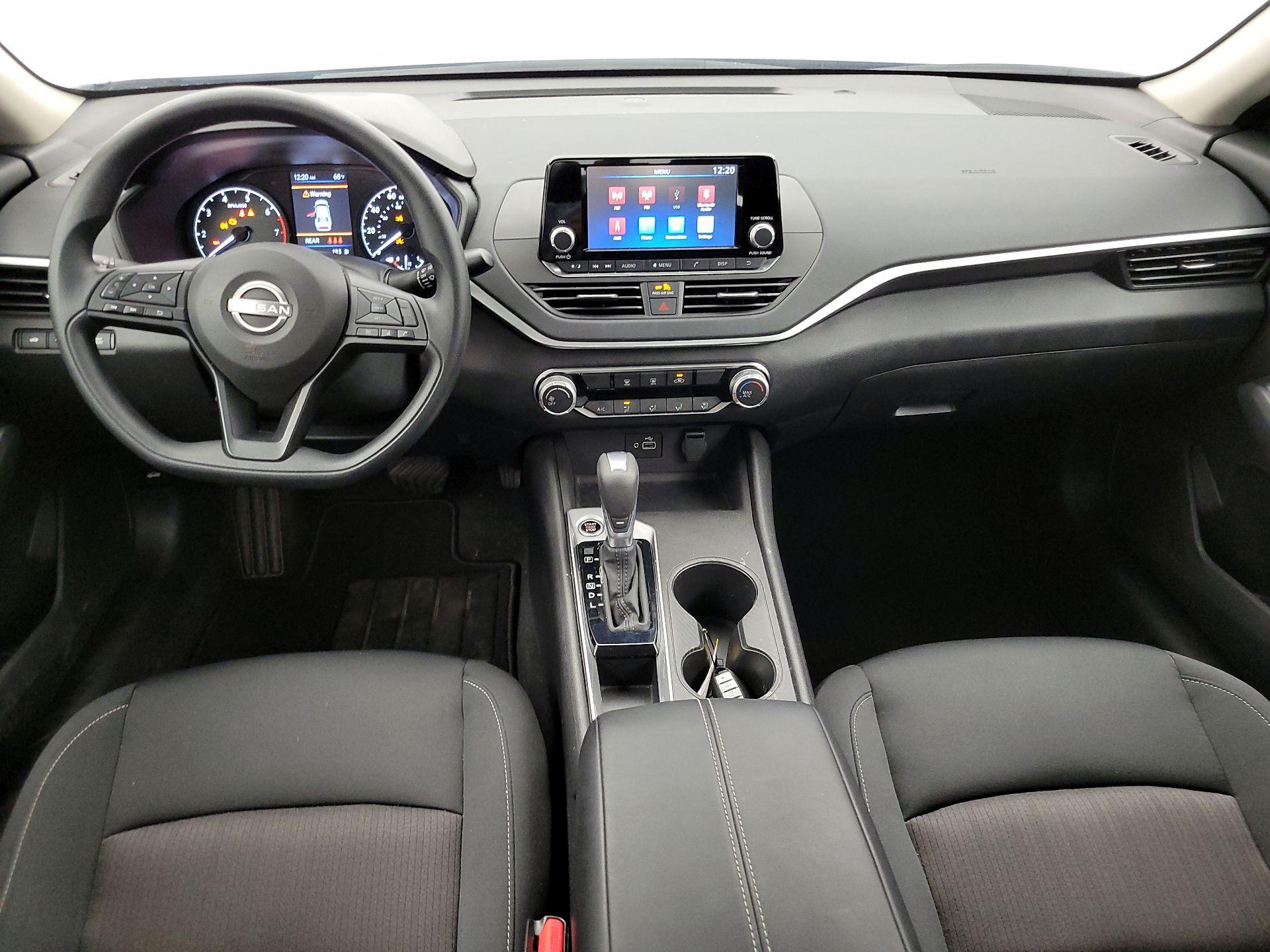 Thumbnail: 2024 Nissan Altima - 9