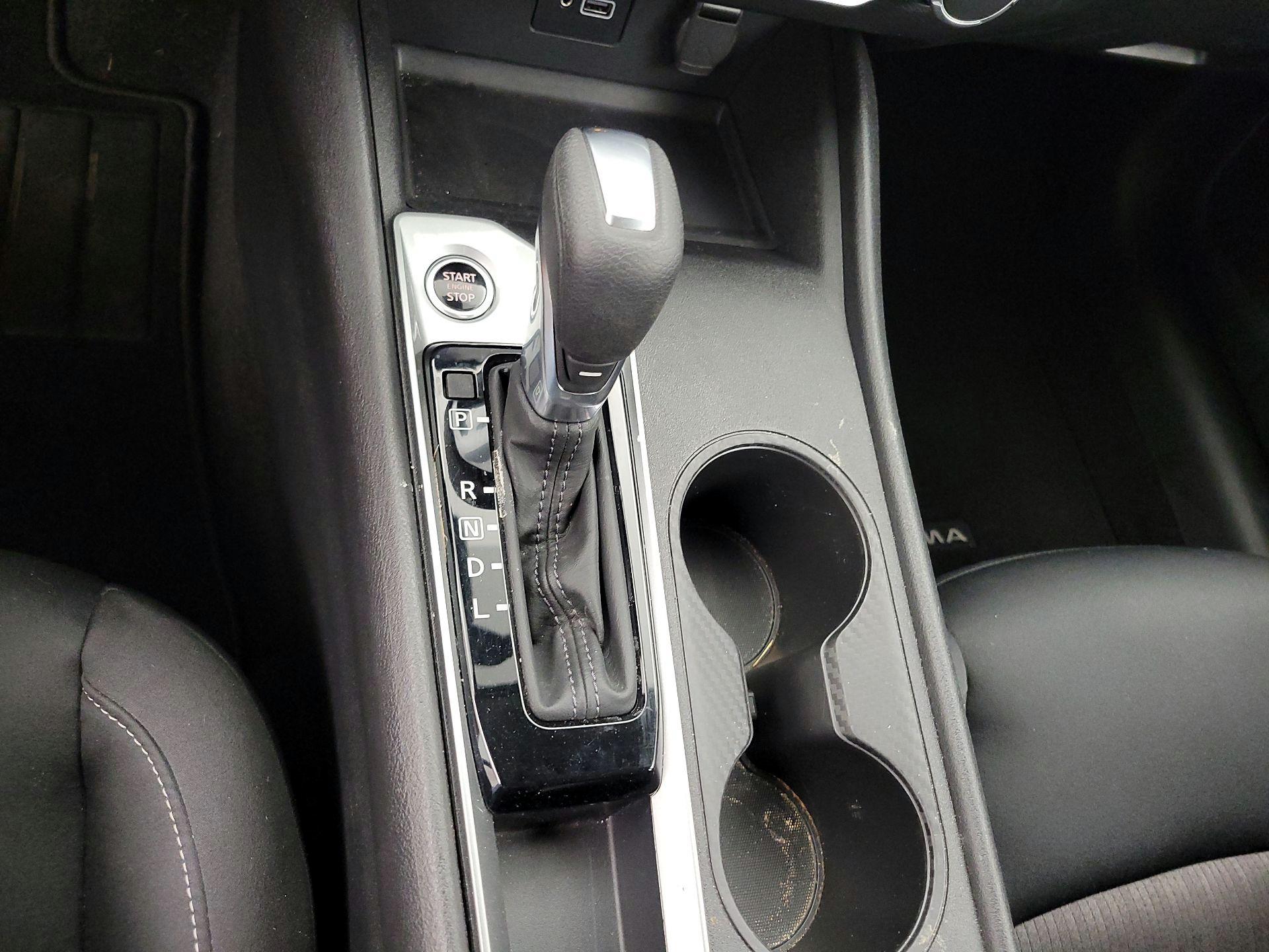 Thumbnail: 2024 Nissan Altima - 17