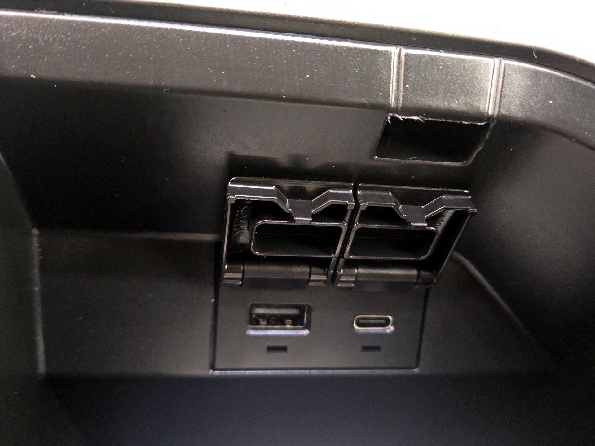 Thumbnail: 2024 Toyota Camry - 19