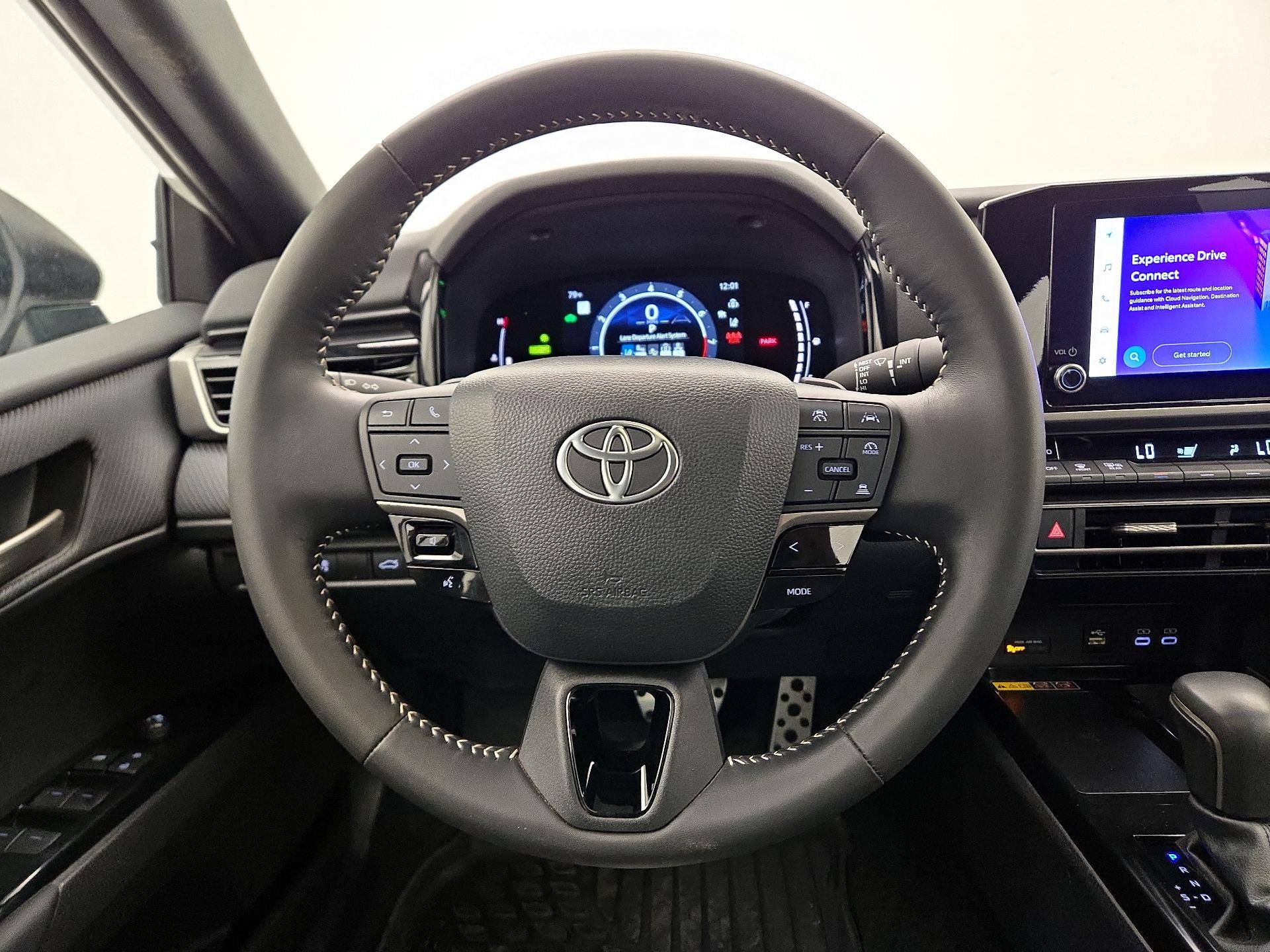 Thumbnail: 2025 Toyota Camry - 10