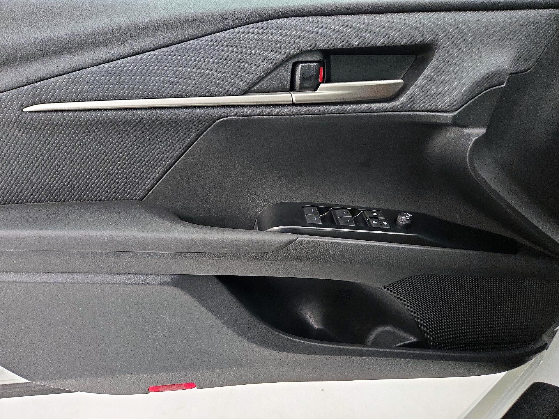 Thumbnail: 2025 Toyota Camry - 12