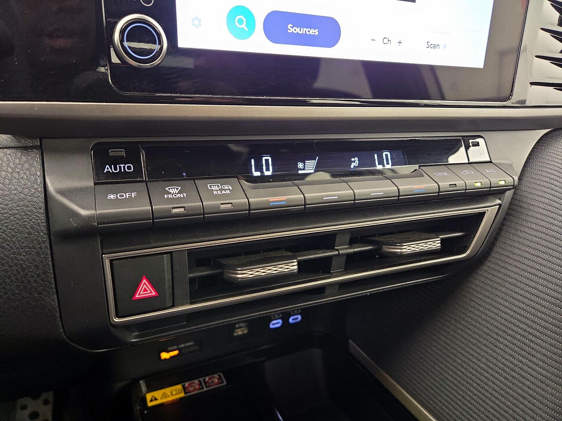 Thumbnail: 2025 Toyota Camry - 16