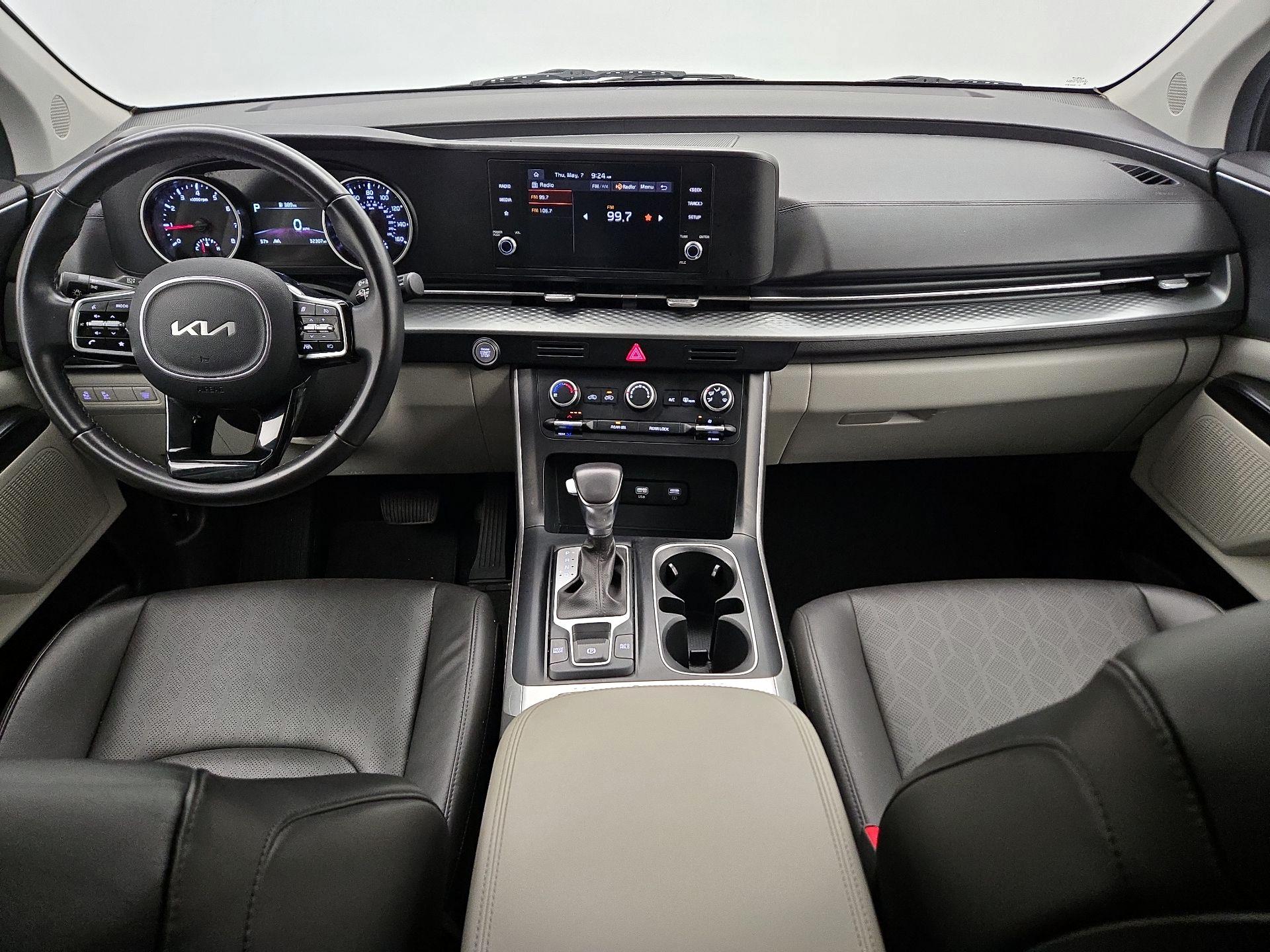 Thumbnail: 2024 Kia Carnival - 9