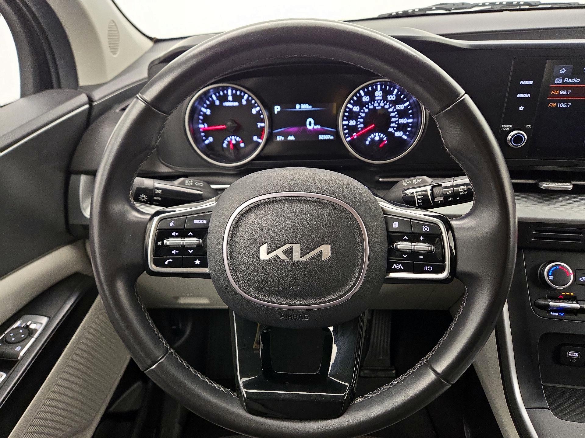 Thumbnail: 2024 Kia Carnival - 10