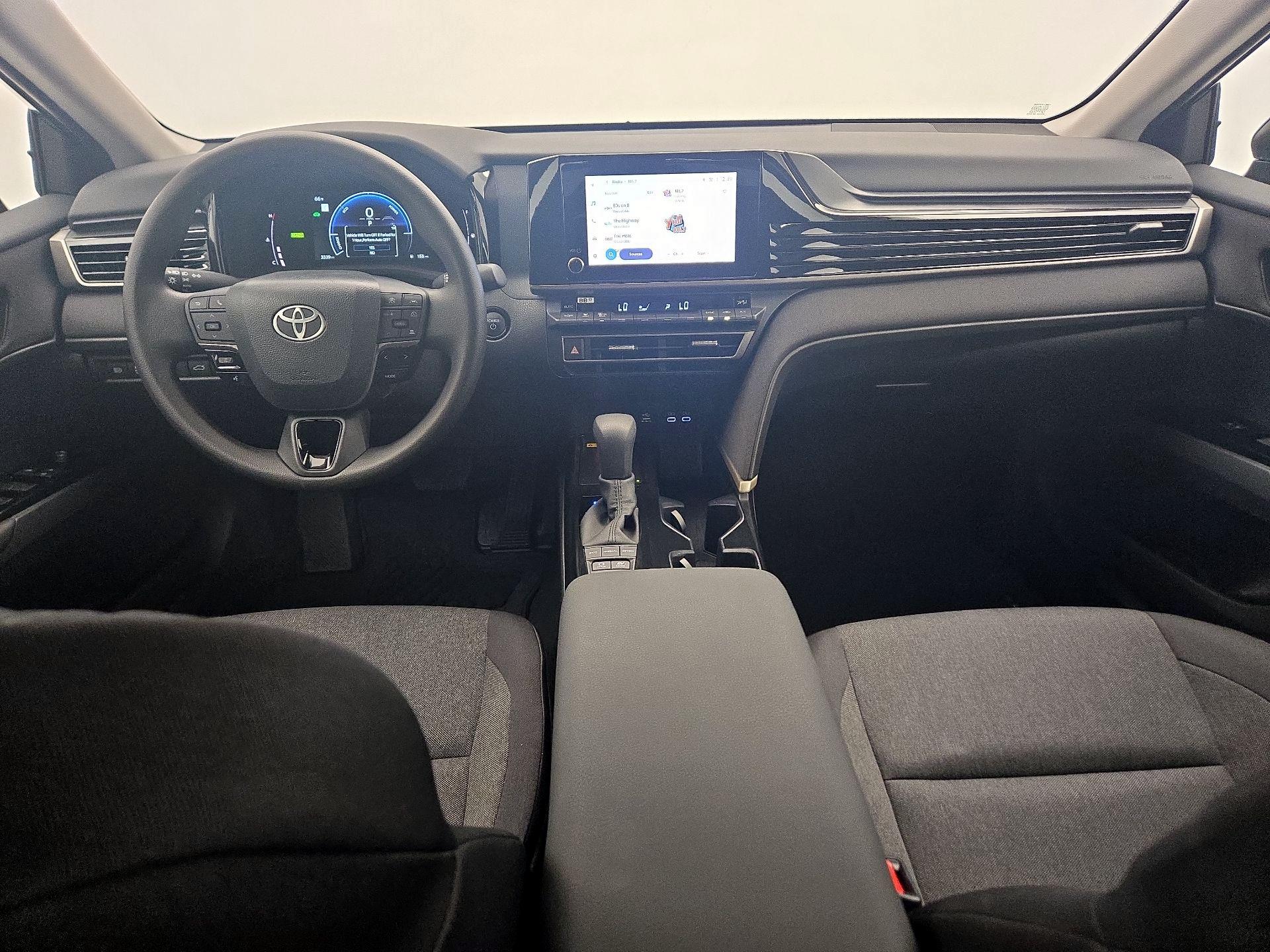 Thumbnail: 2025 Toyota Camry - 9