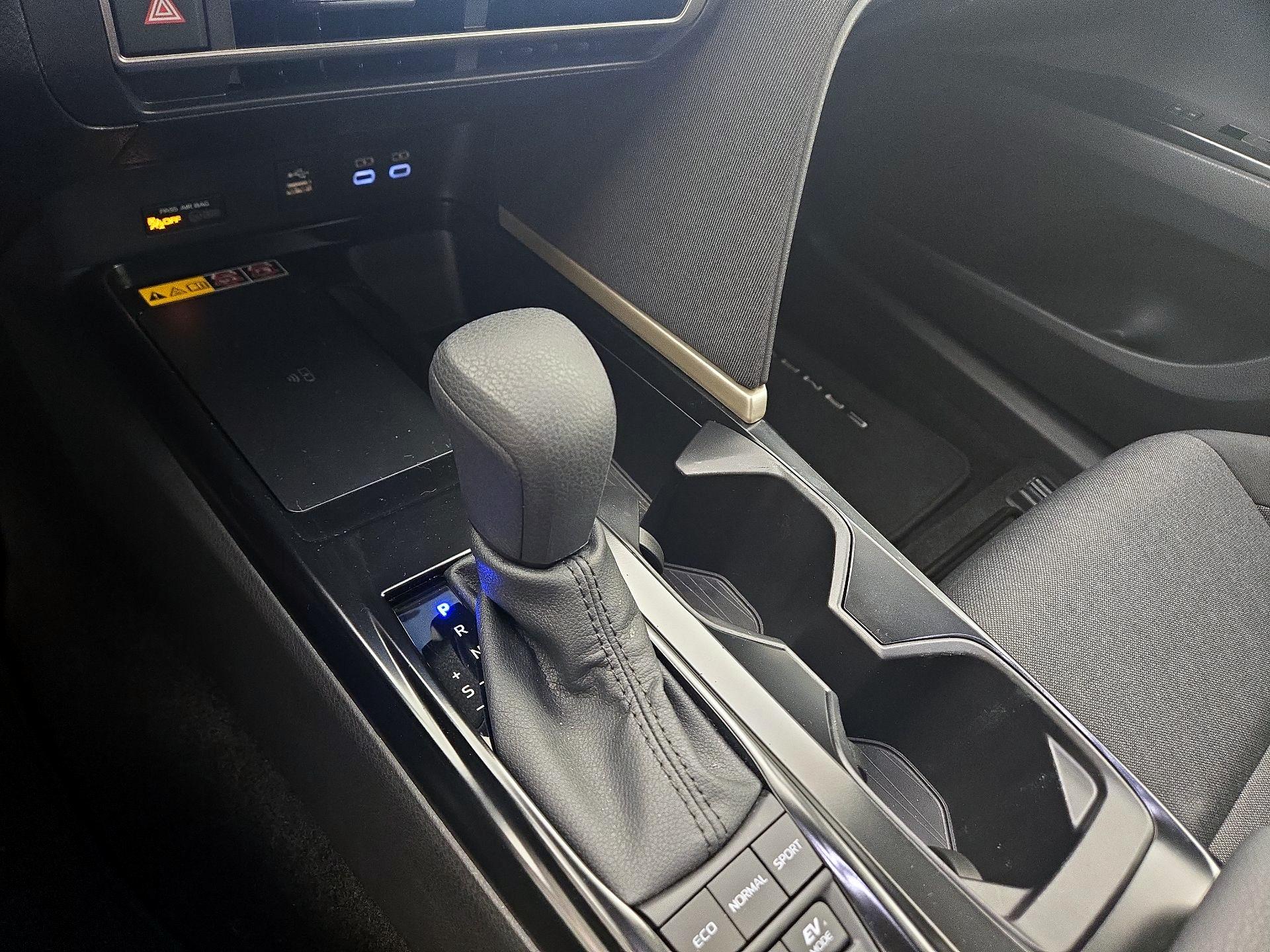 Thumbnail: 2025 Toyota Camry - 17