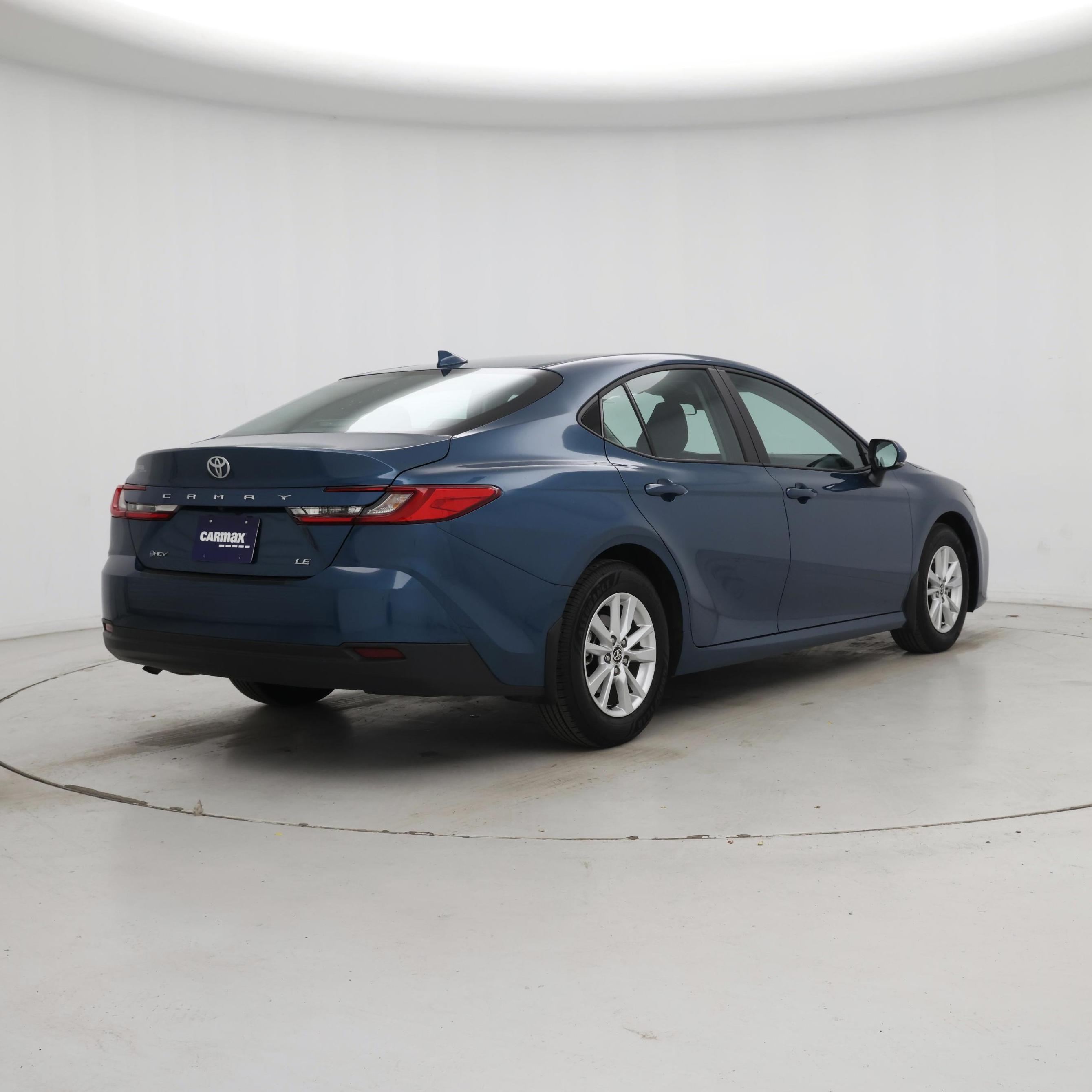 Thumbnail: 2025 Toyota Camry - 8