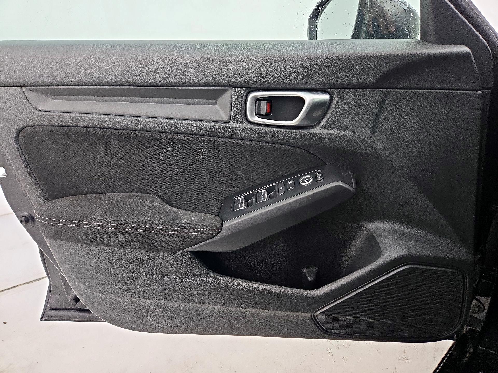 Thumbnail: 2023 Honda Civic - 12