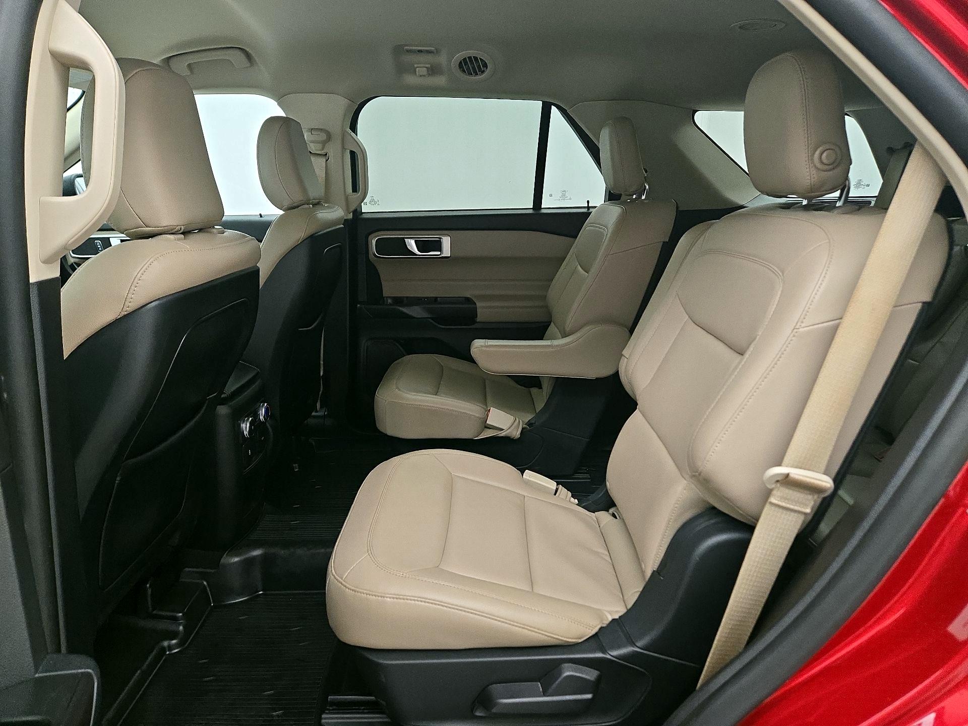 Thumbnail: 2020 Ford Explorer - 20