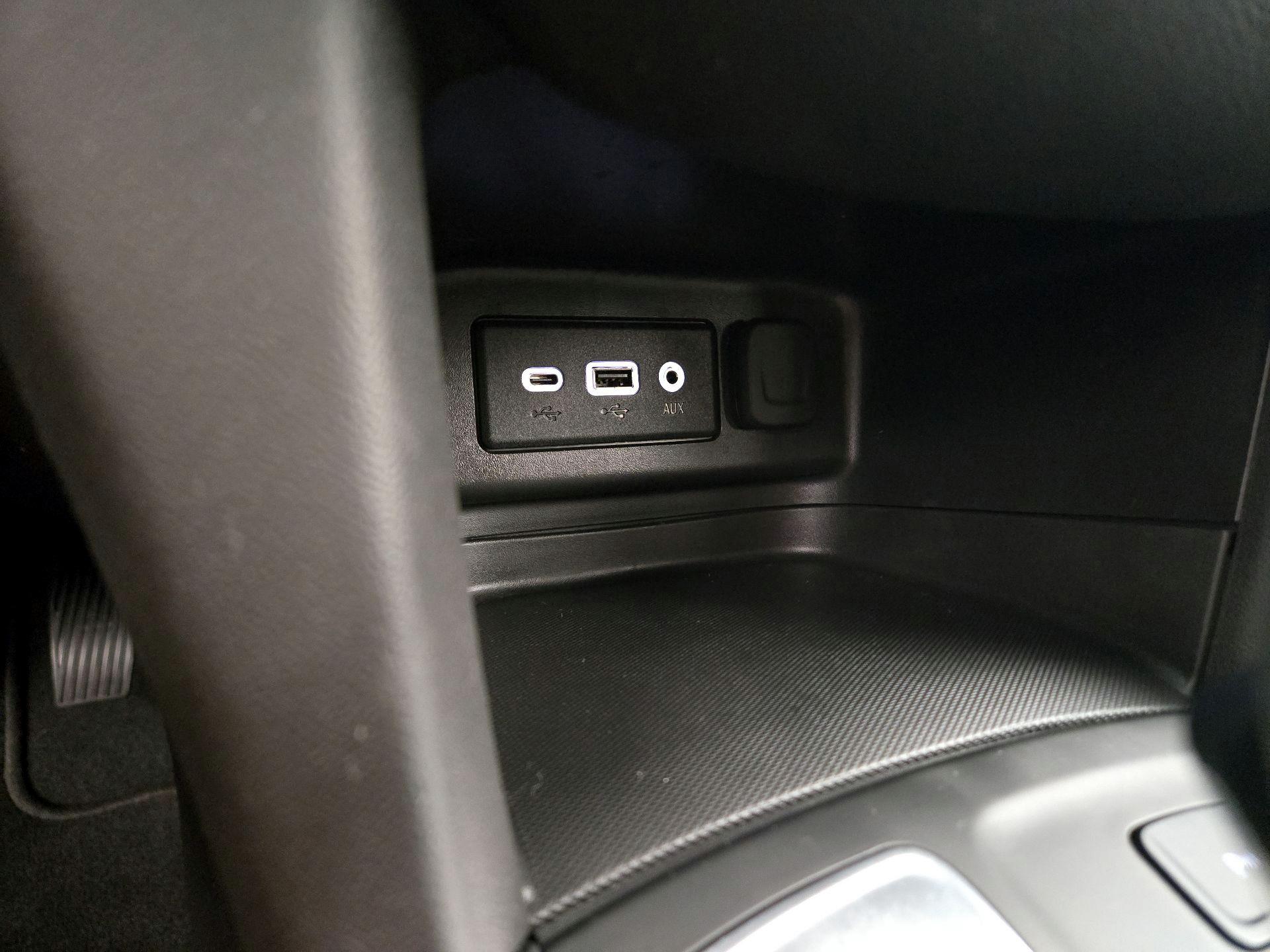 Thumbnail: 2024 Chevrolet Equinox - 18