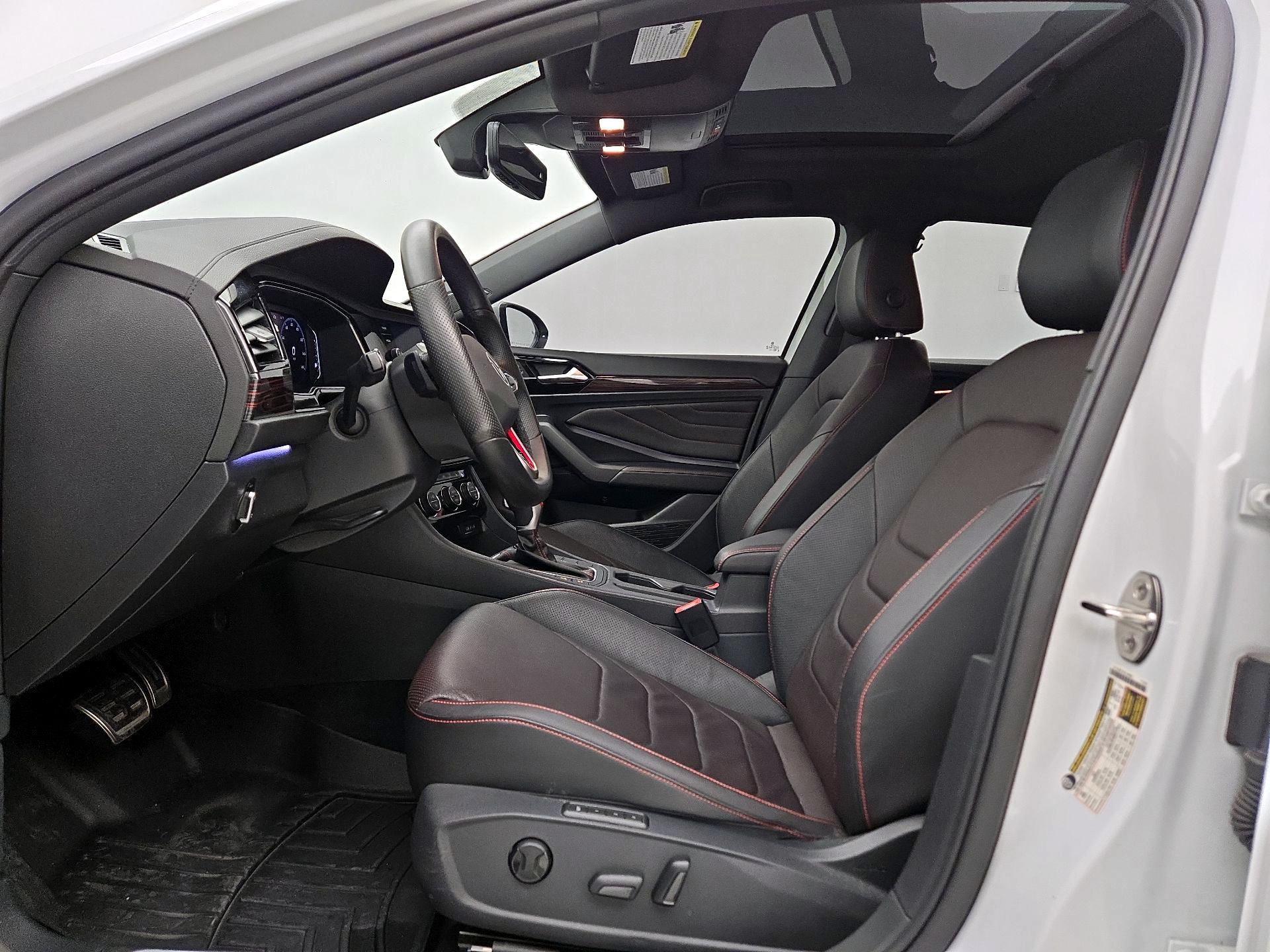 Thumbnail: 2023 Volkswagen Jetta - 11