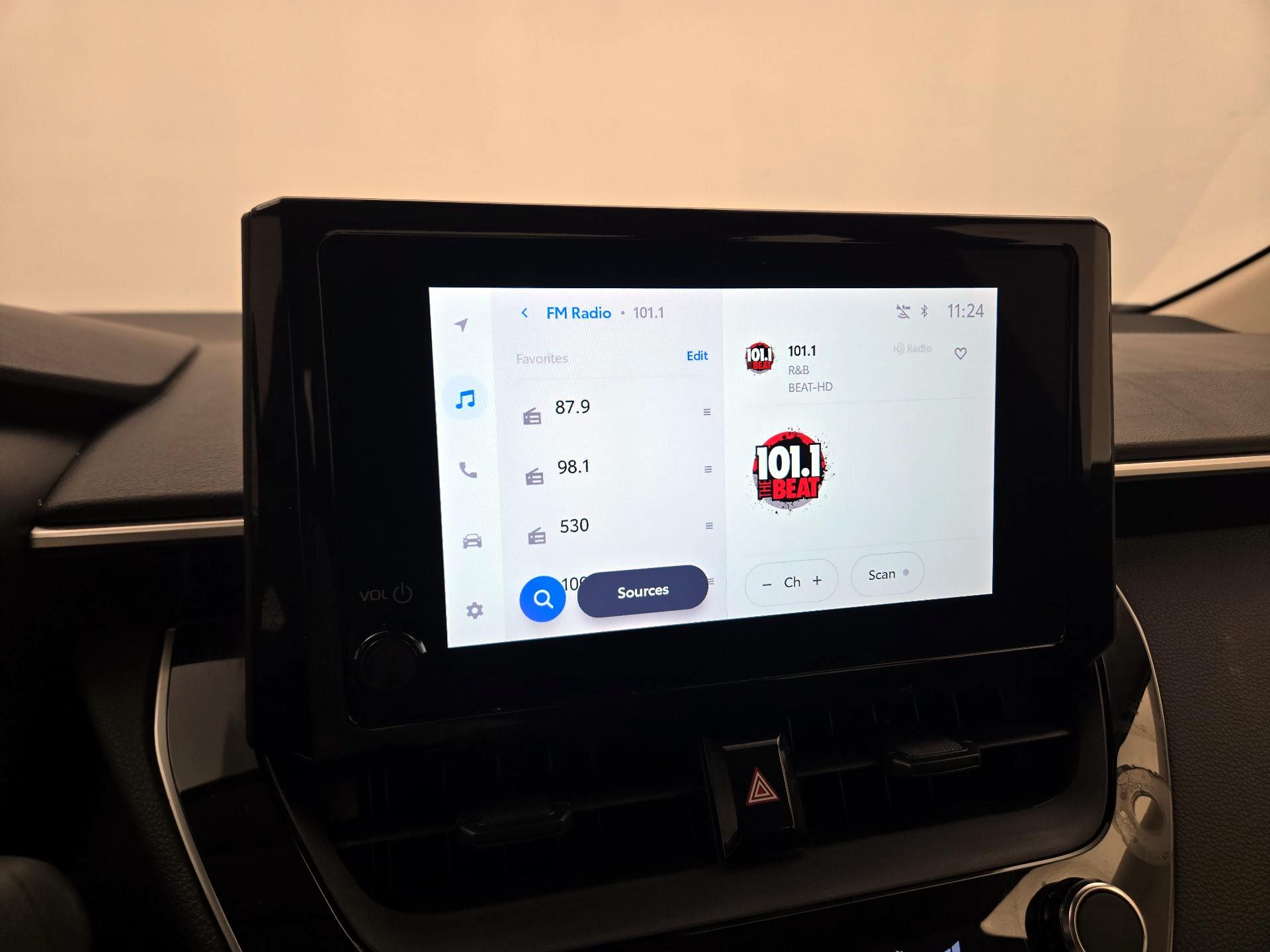 Thumbnail: 2025 Toyota Corolla - 15