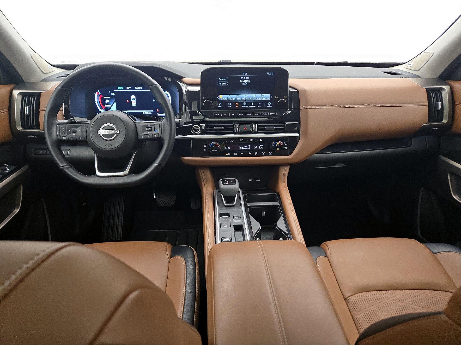 Thumbnail: 2024 Nissan Pathfinder - 9