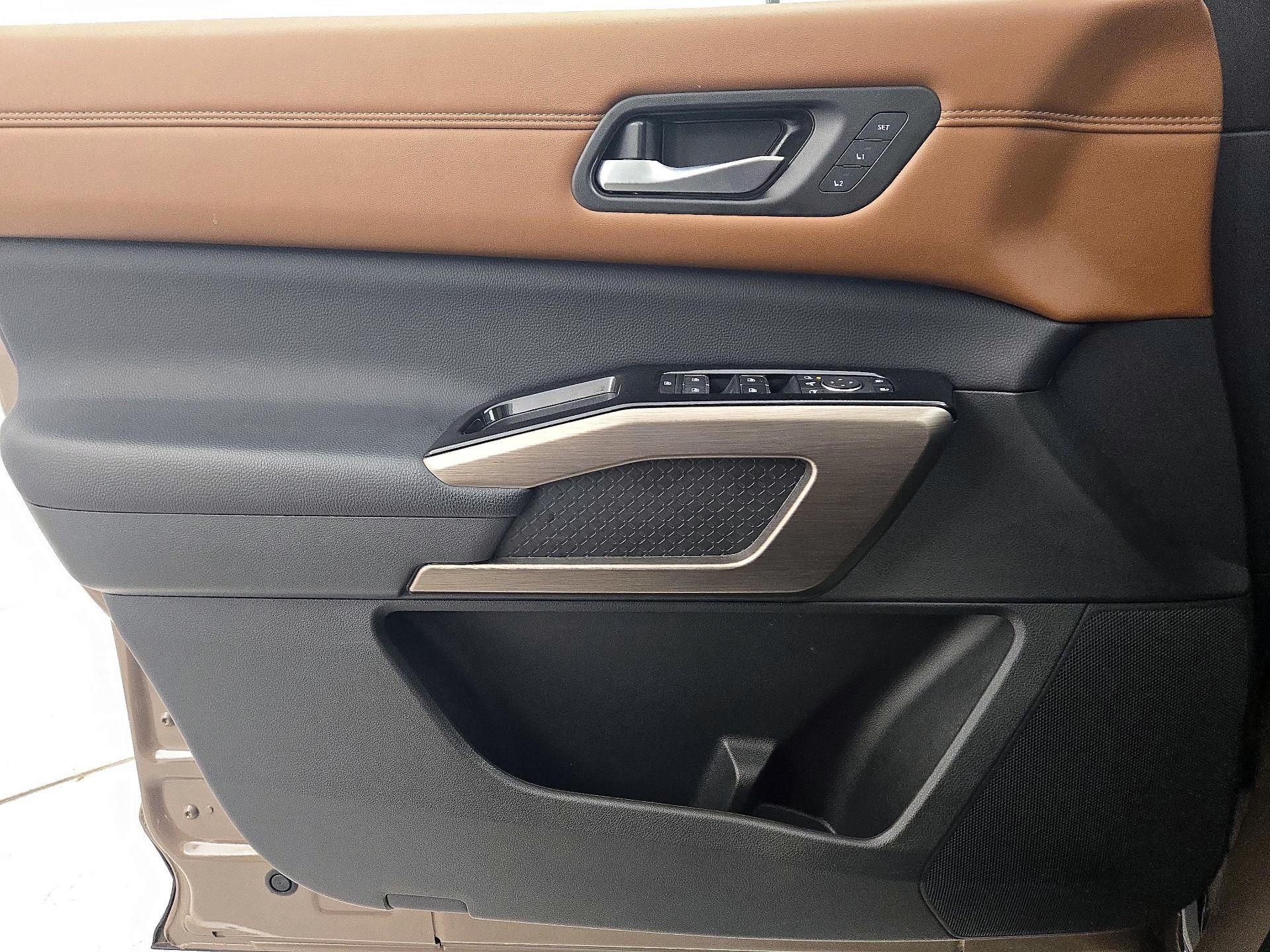 Thumbnail: 2024 Nissan Pathfinder - 12
