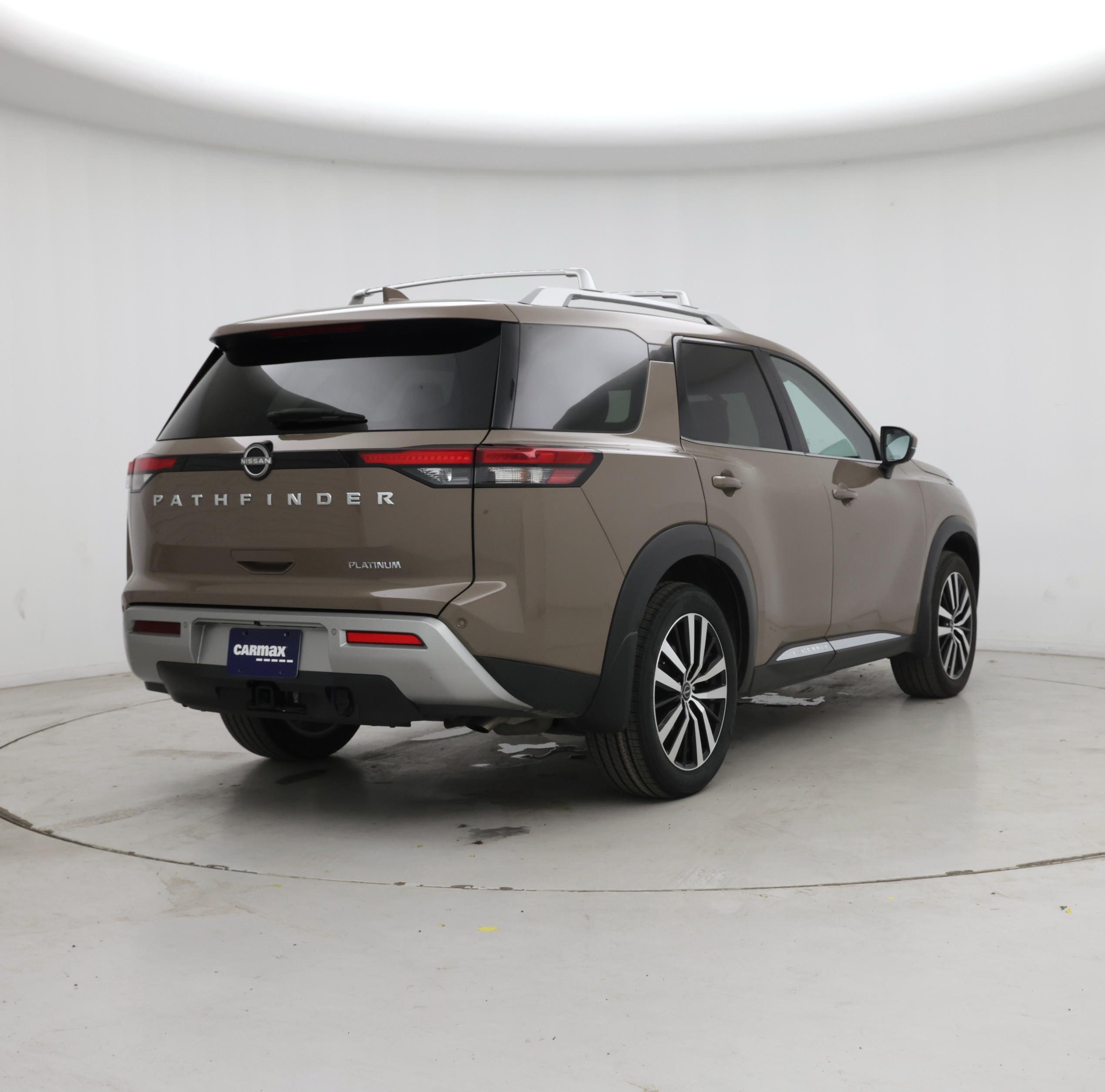 Thumbnail: 2024 Nissan Pathfinder - 8