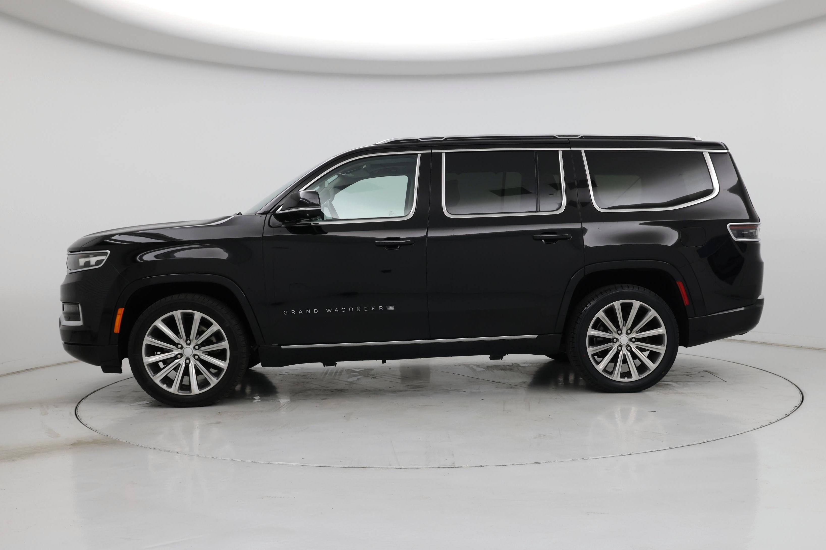 Thumbnail: 2022 Jeep Grand Wagoneer - 3