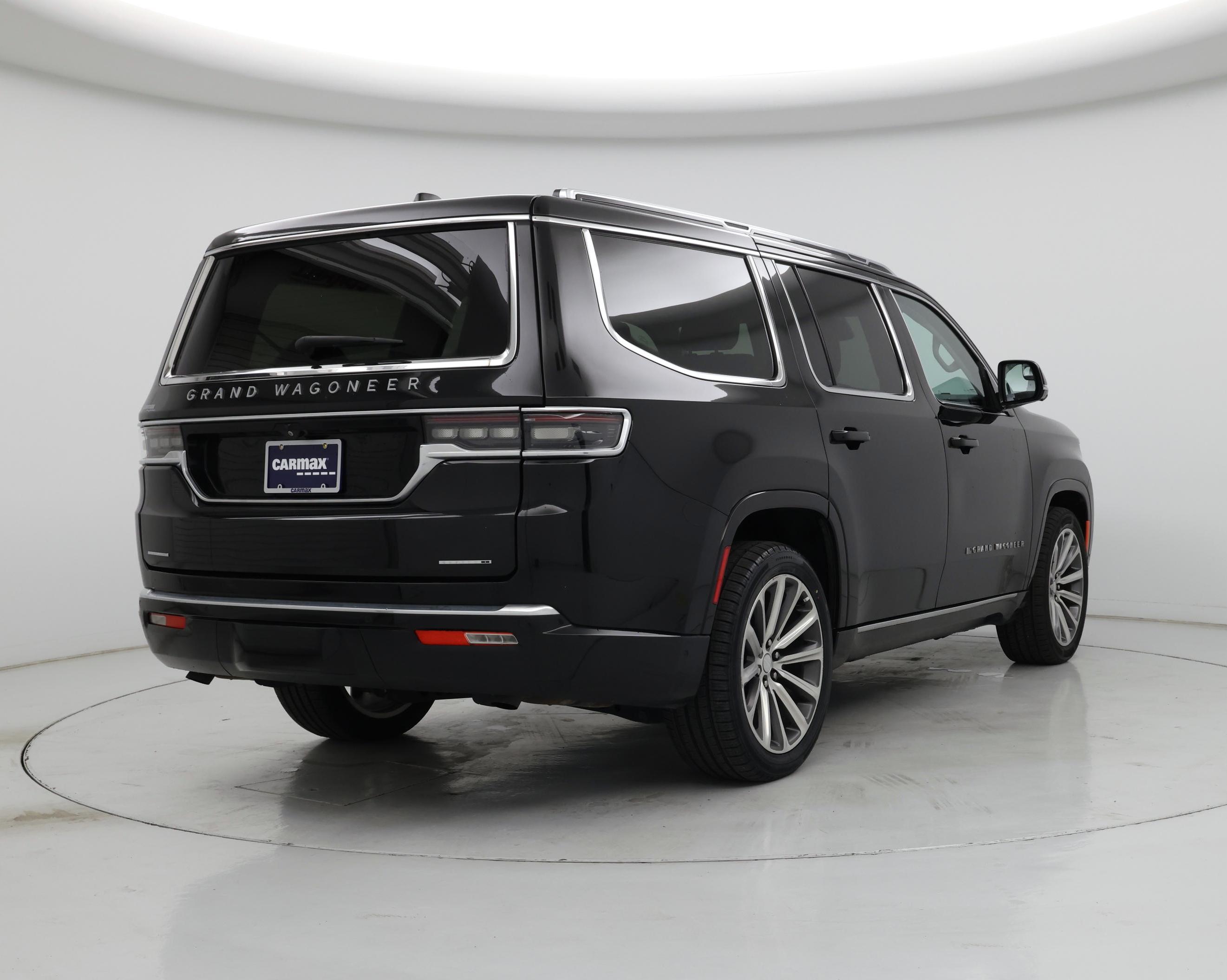 Thumbnail: 2022 Jeep Grand Wagoneer - 8