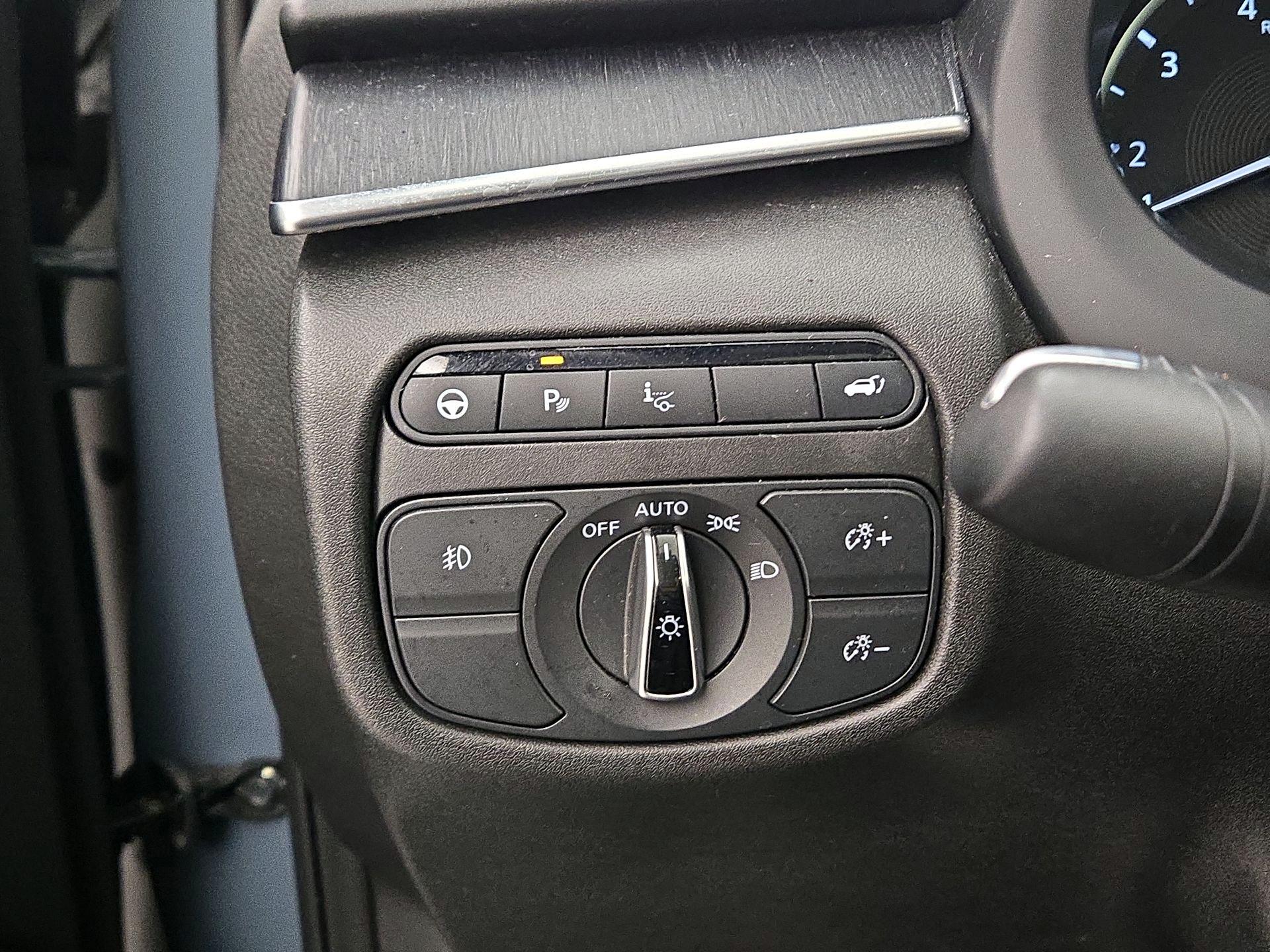 Thumbnail: 2023 INFINITI QX55 - 13