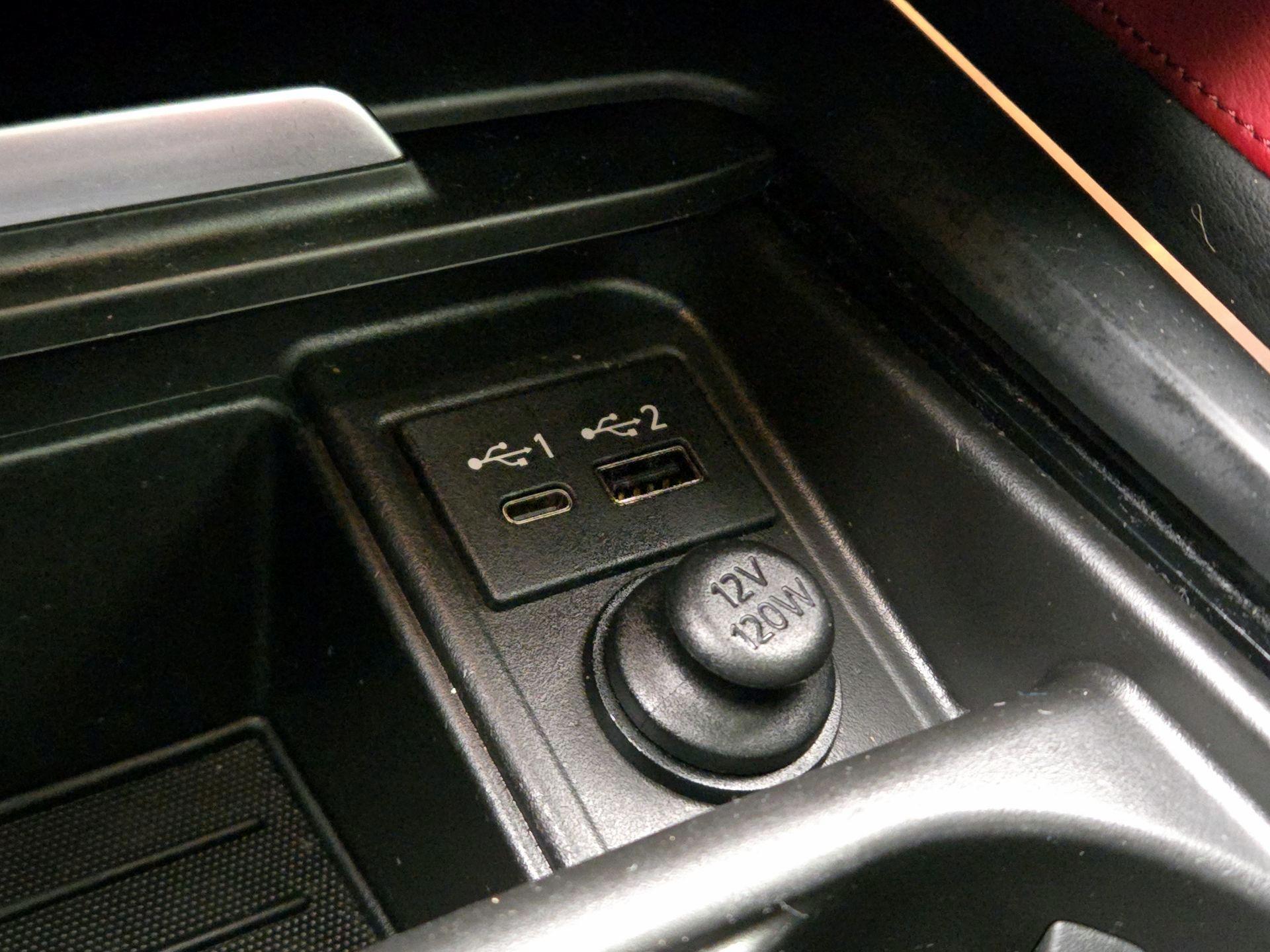 Thumbnail: 2023 INFINITI QX55 - 19