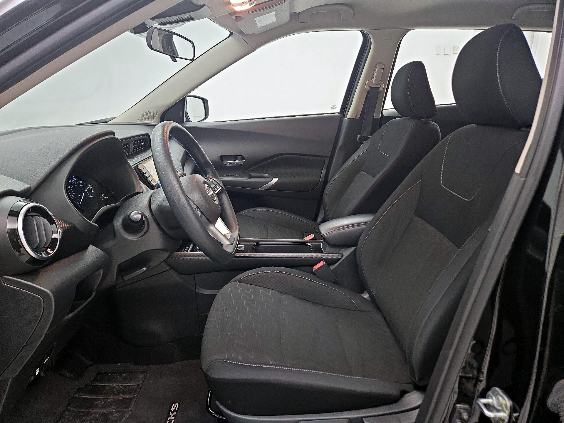 Thumbnail: 2023 Nissan Kicks - 11