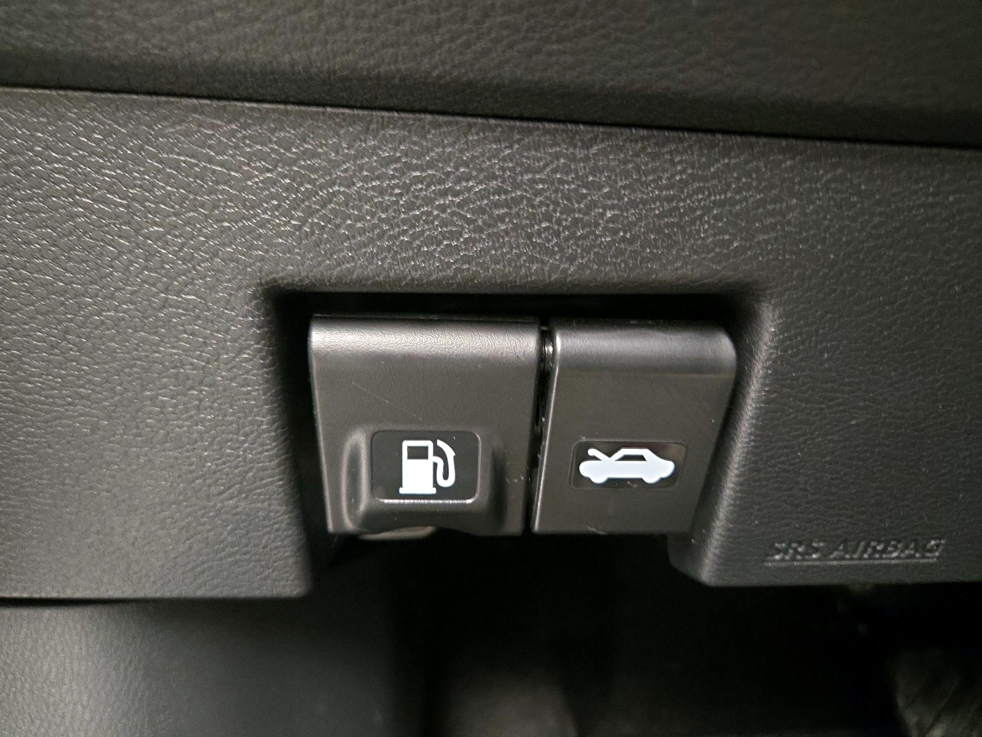 Thumbnail: 2023 Nissan Kicks - 13