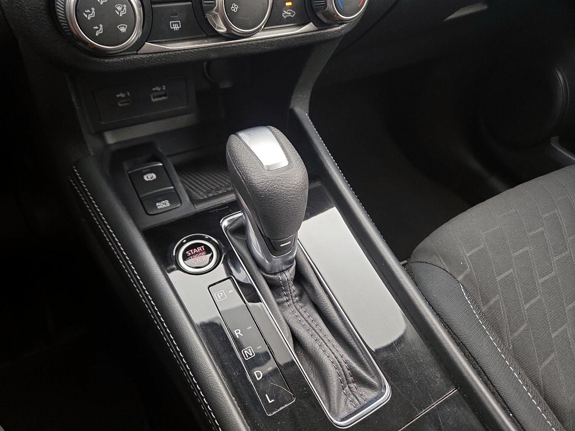 Thumbnail: 2023 Nissan Kicks - 17