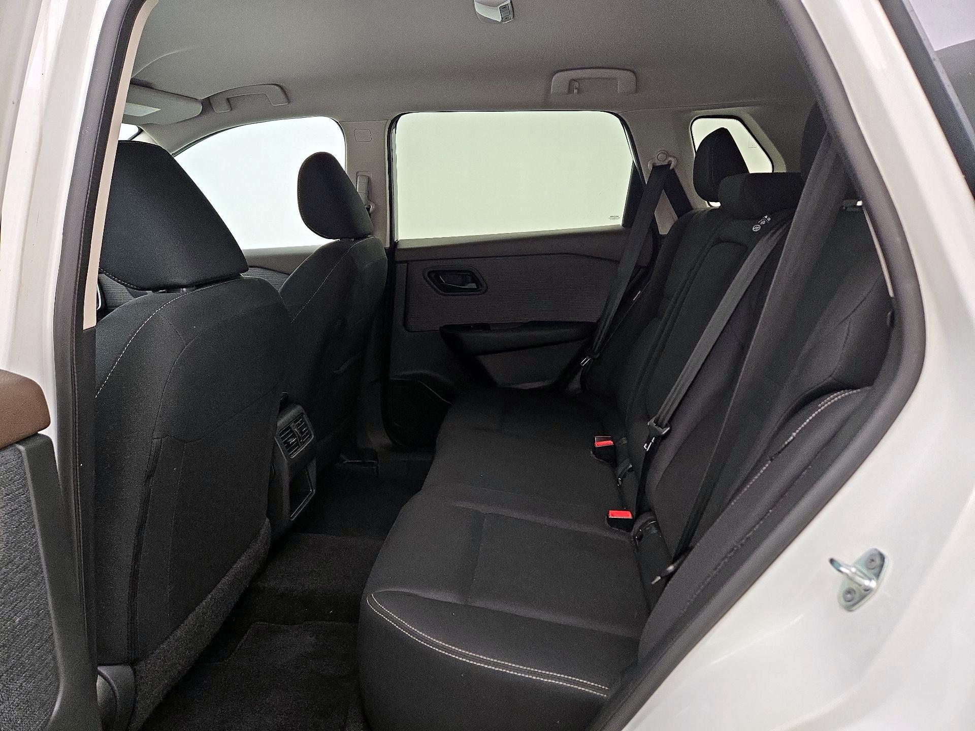 Thumbnail: 2023 Nissan Rogue - 19