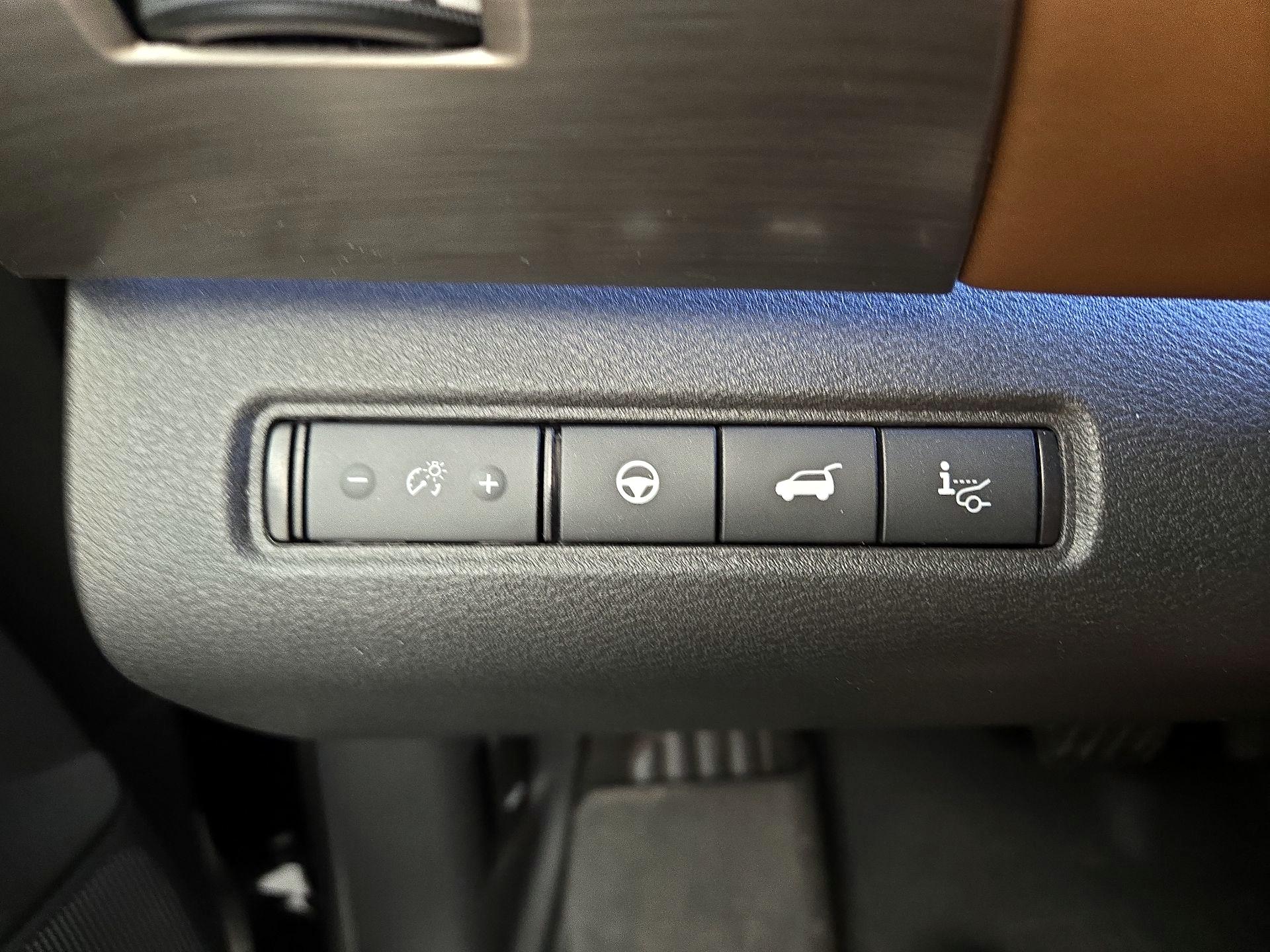 Thumbnail: 2024 Nissan Pathfinder - 13