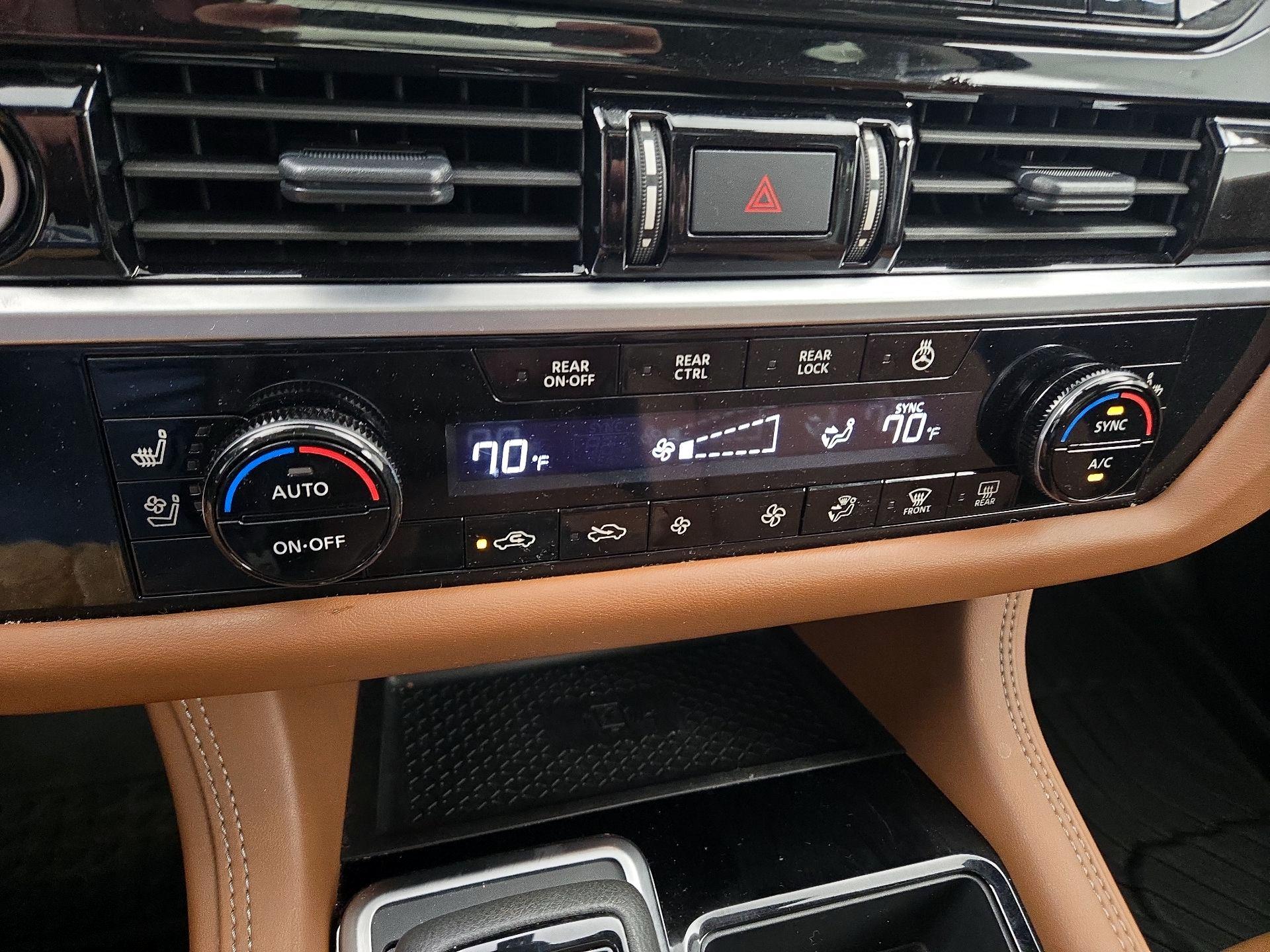 Thumbnail: 2024 Nissan Pathfinder - 17