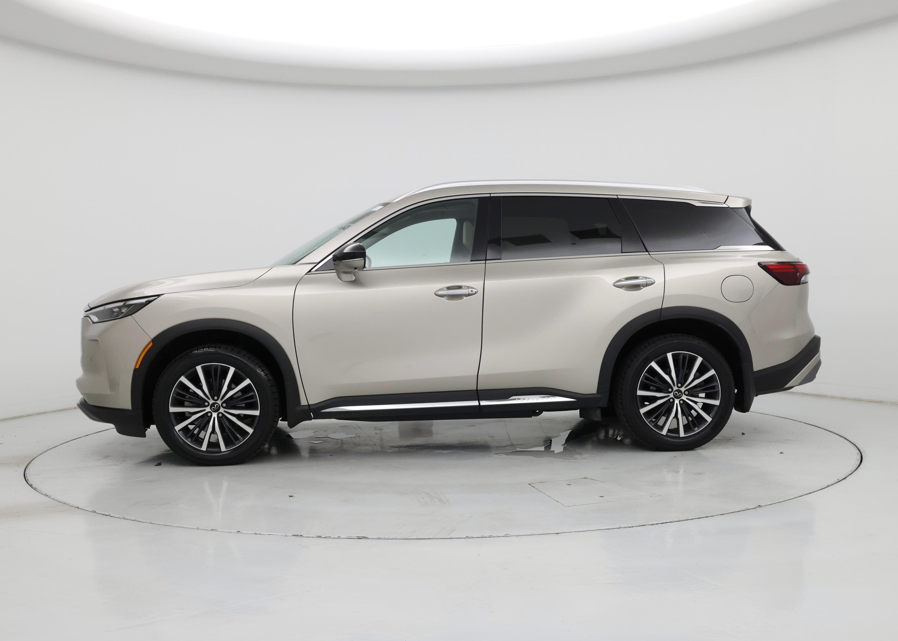 Thumbnail: 2023 INFINITI QX60 - 3