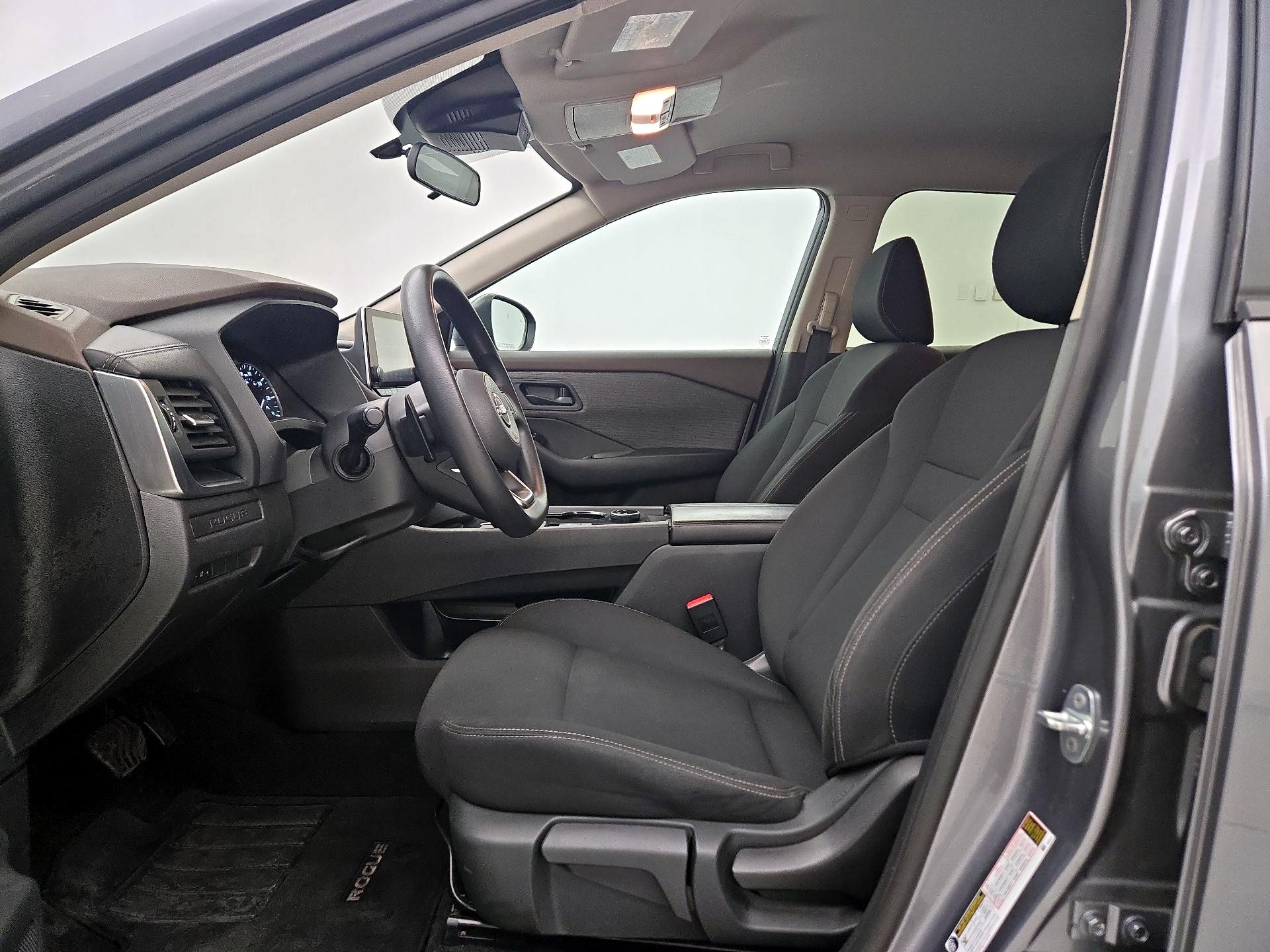 Thumbnail: 2023 Nissan Rogue - 11