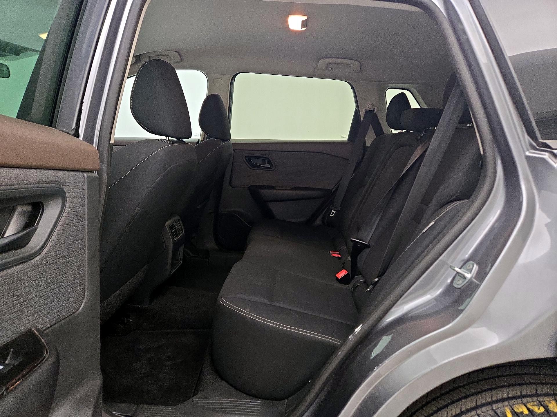 Thumbnail: 2023 Nissan Rogue - 19