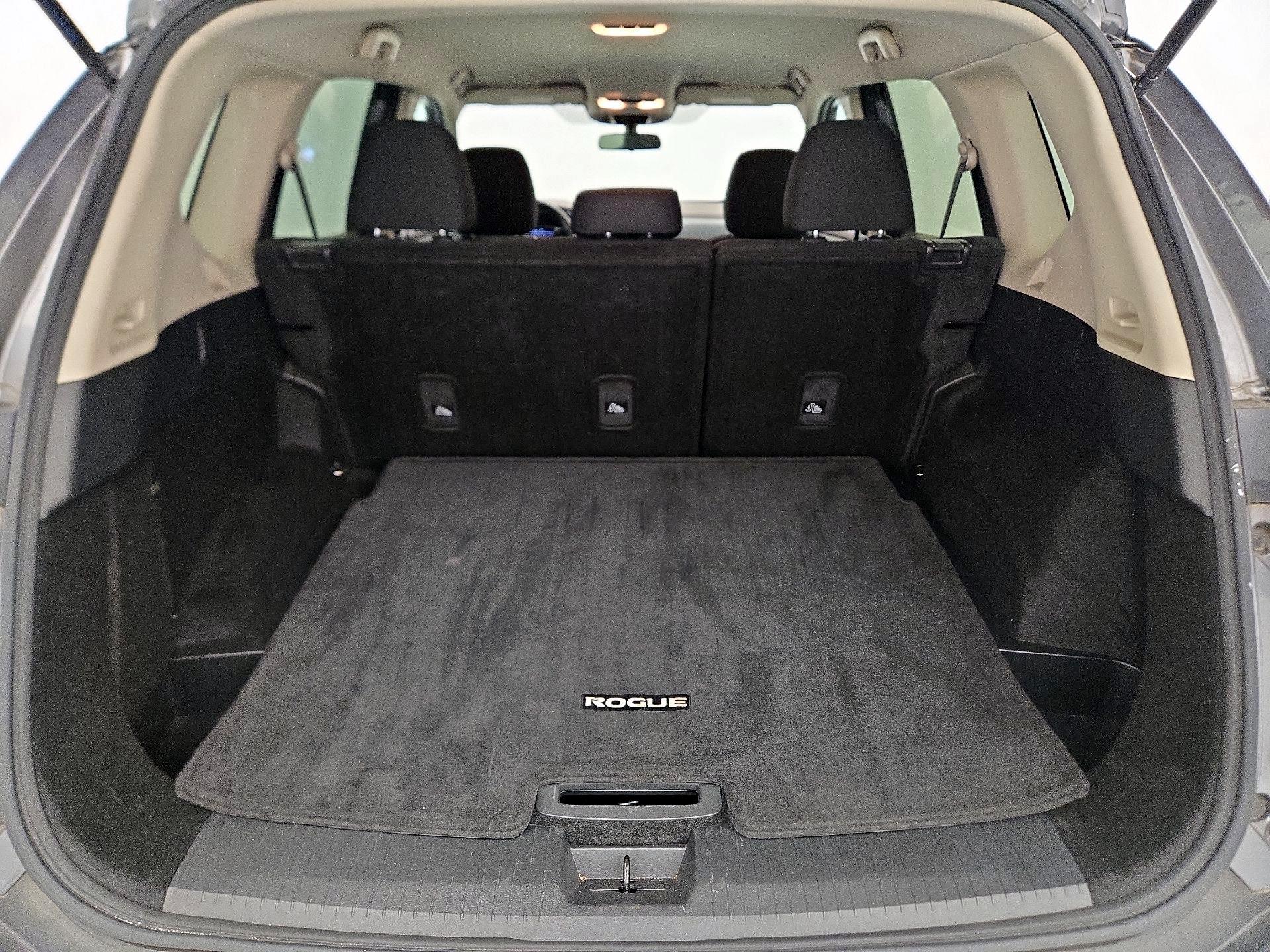 Thumbnail: 2023 Nissan Rogue - 20