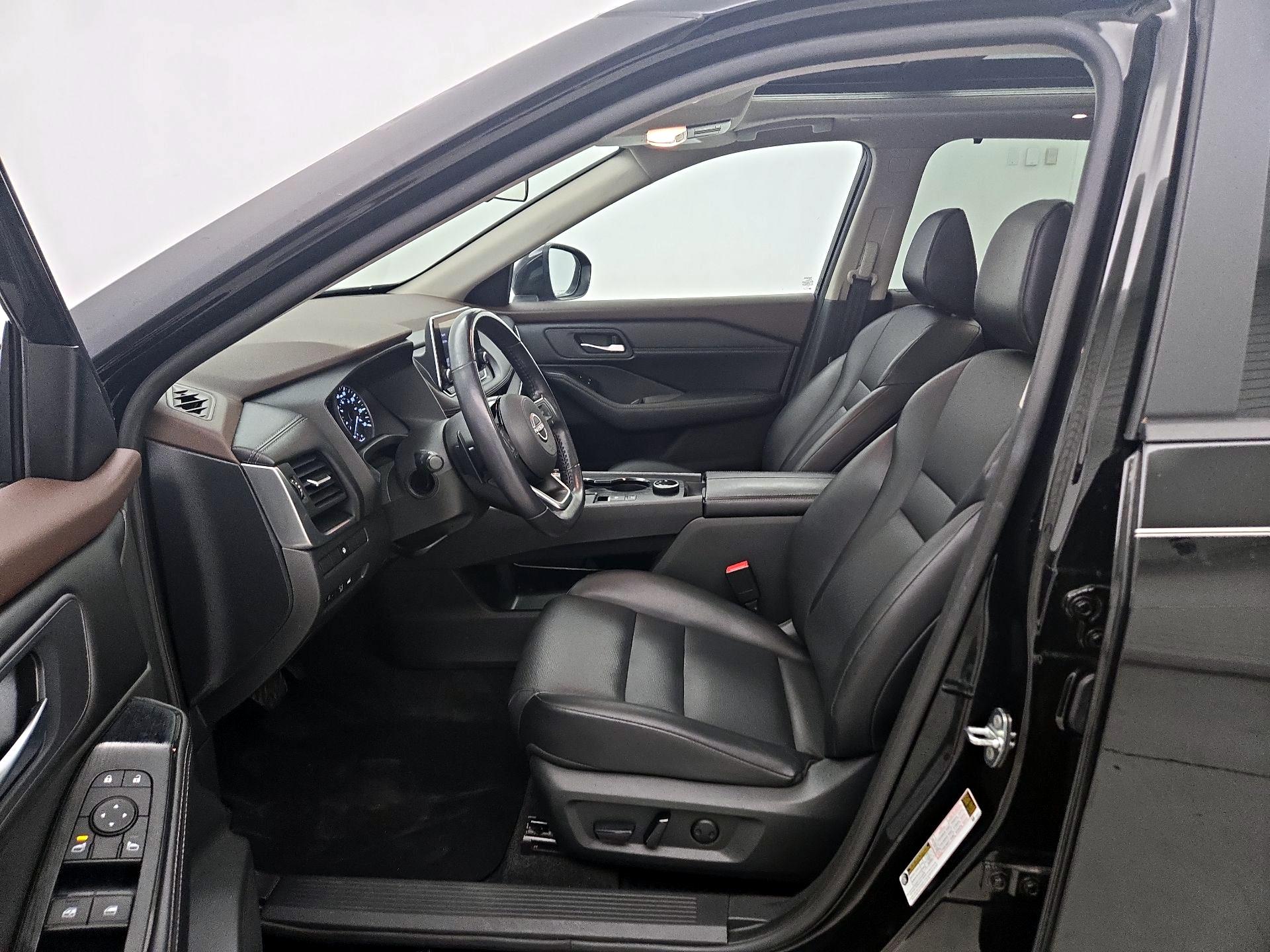 Thumbnail: 2023 Nissan Rogue - 11