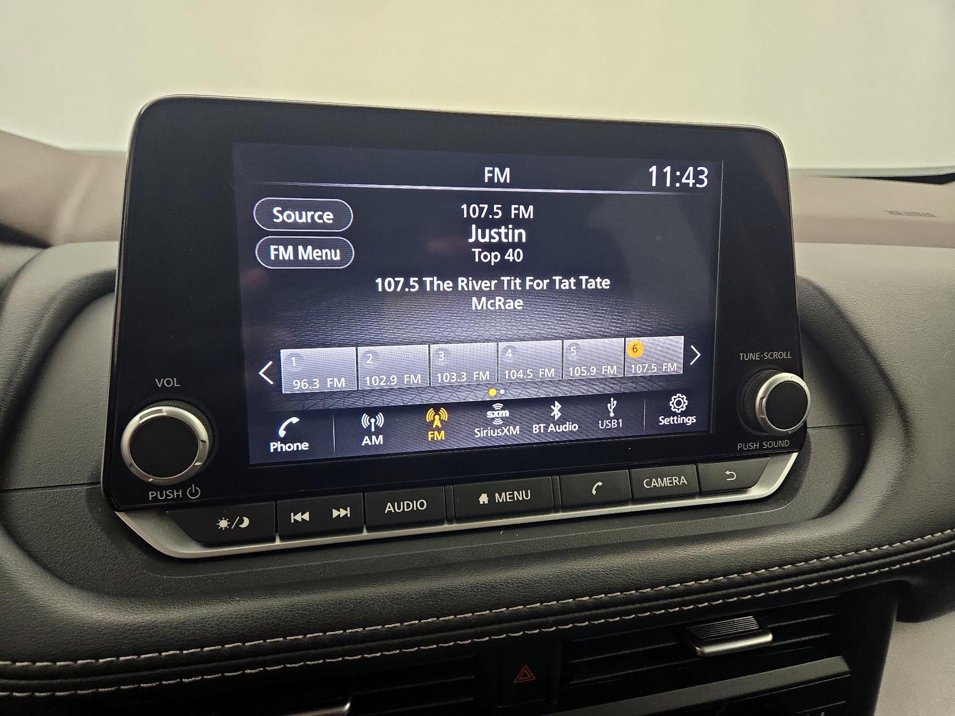 Thumbnail: 2023 Nissan Rogue - 15