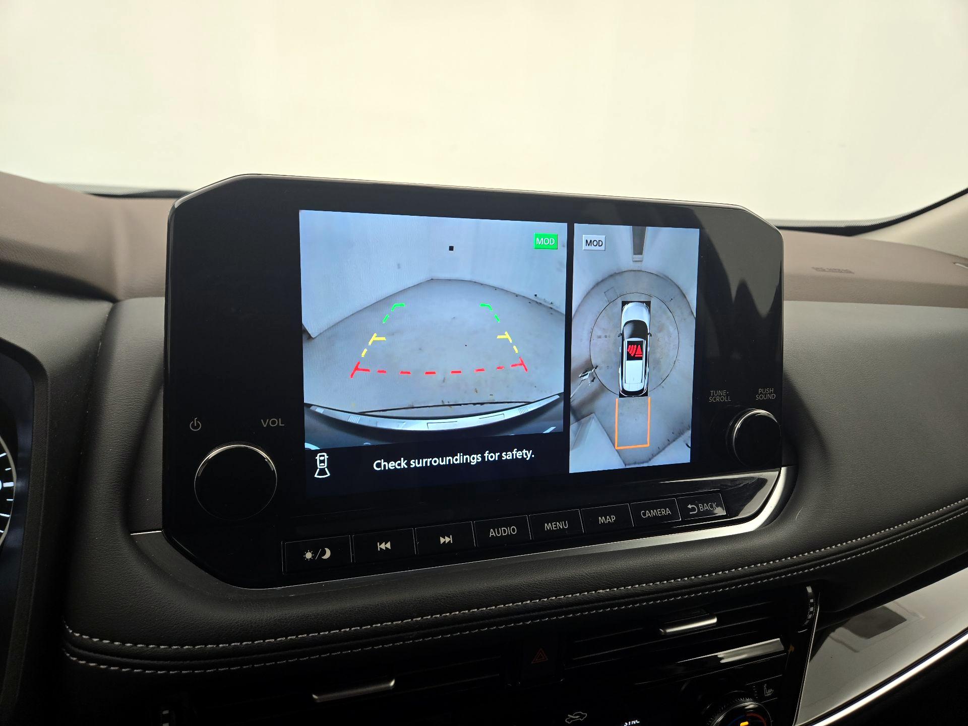 Thumbnail: 2023 Nissan Rogue - 14