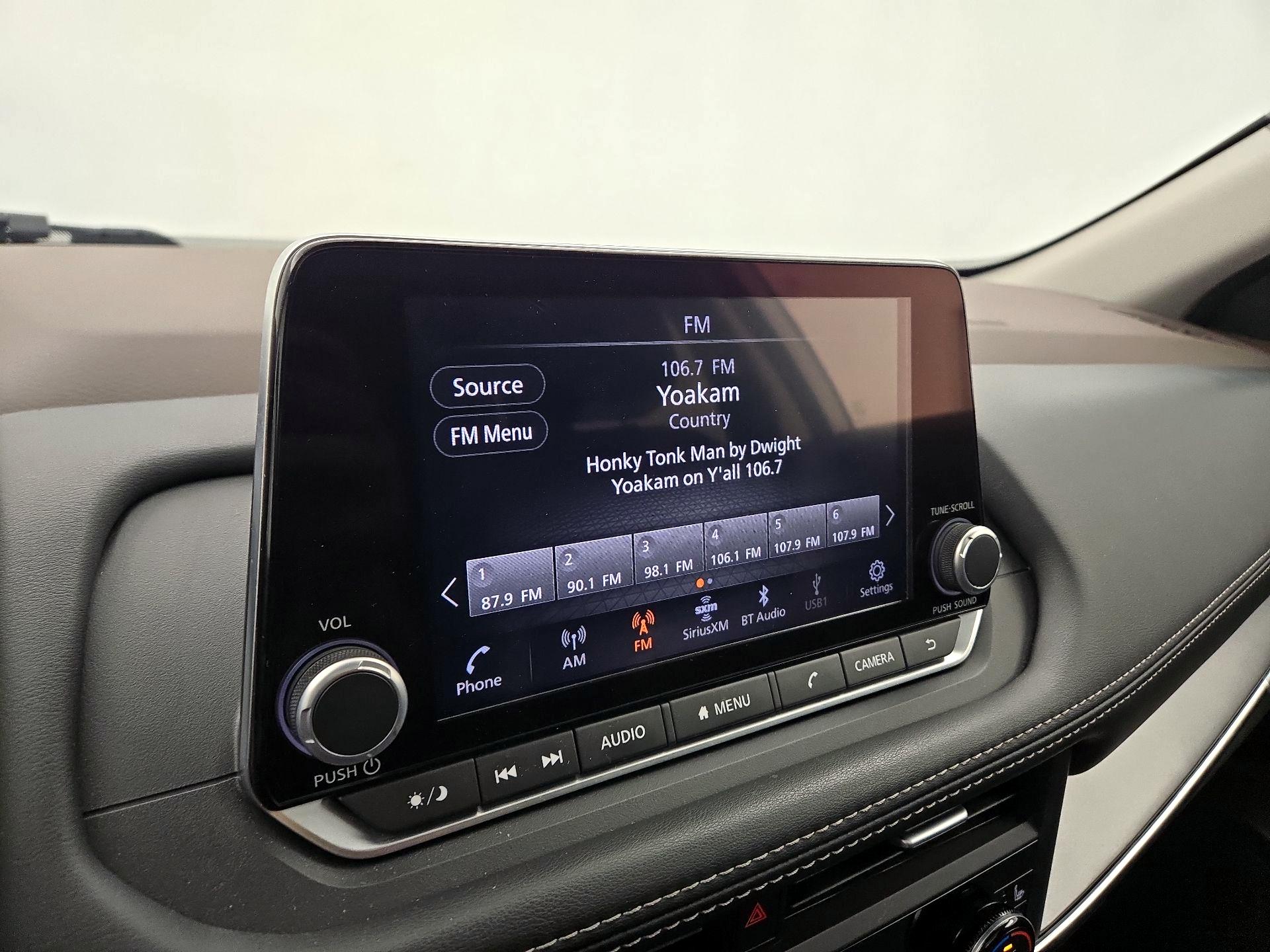 Thumbnail: 2023 Nissan Rogue - 15