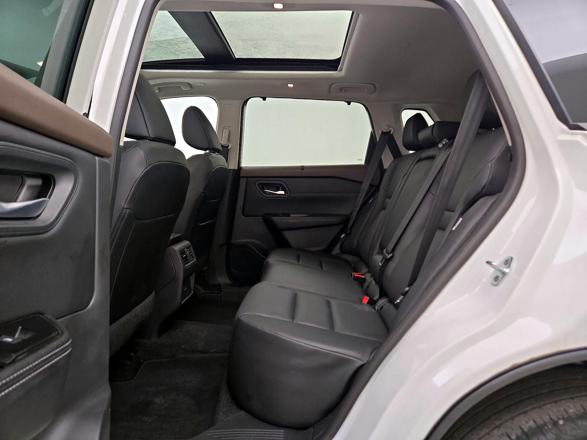 Thumbnail: 2023 Nissan Rogue - 20