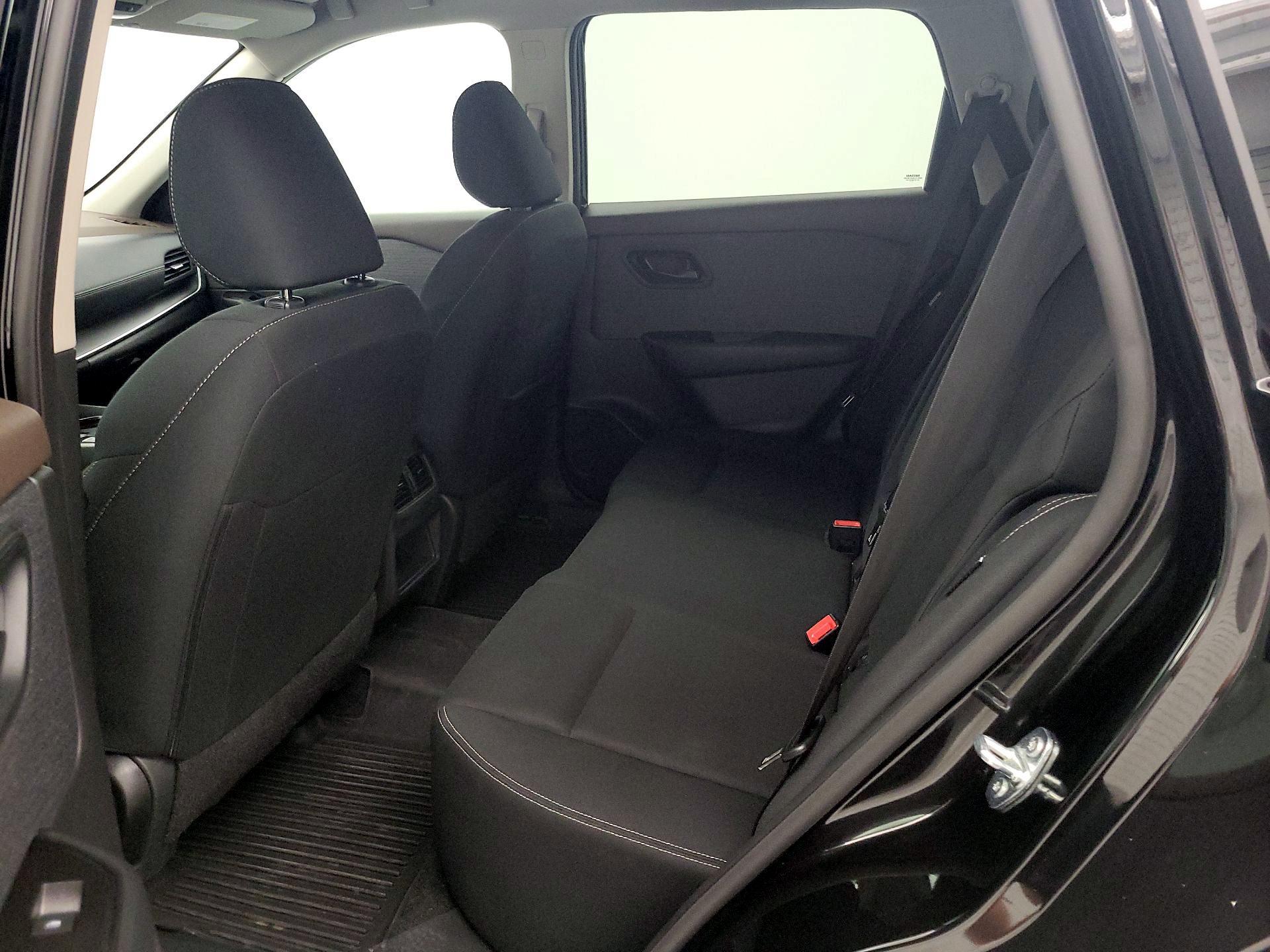 Thumbnail: 2023 Nissan Rogue - 19