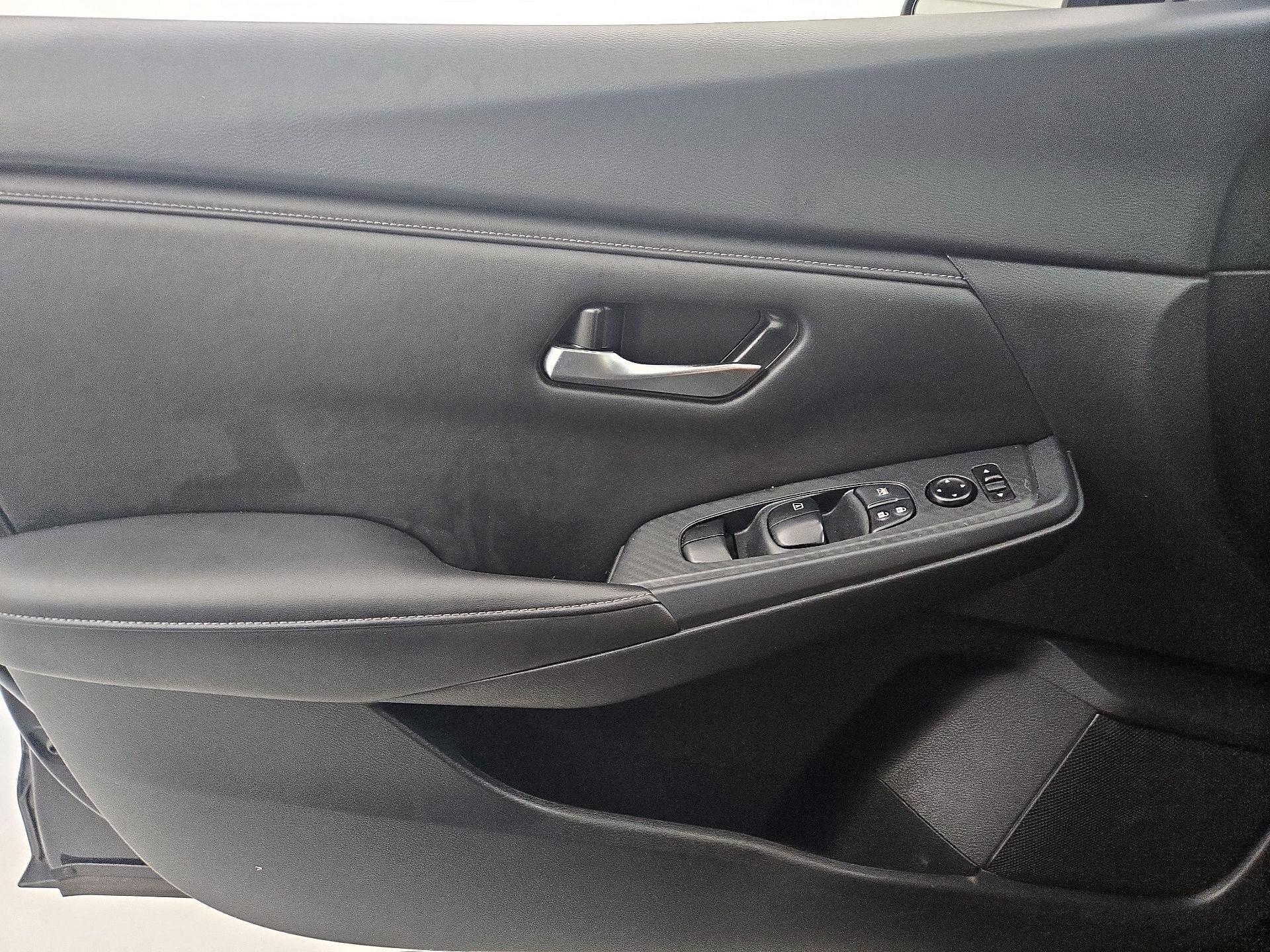 Thumbnail: 2024 Nissan Sentra - 12